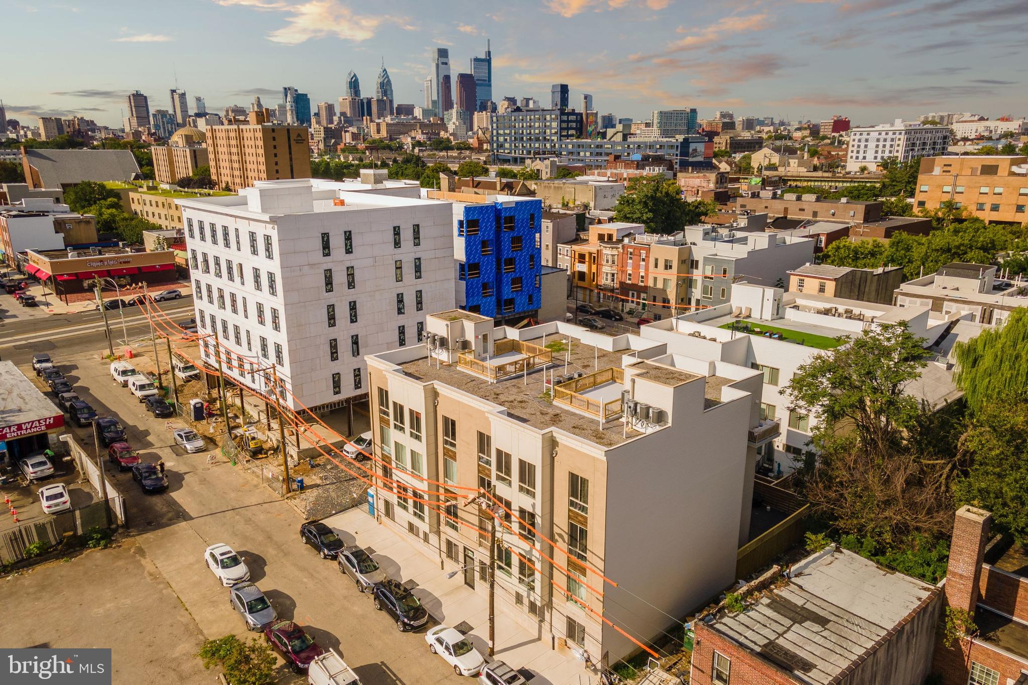 OLDE KENSINGTON - Residential Lease