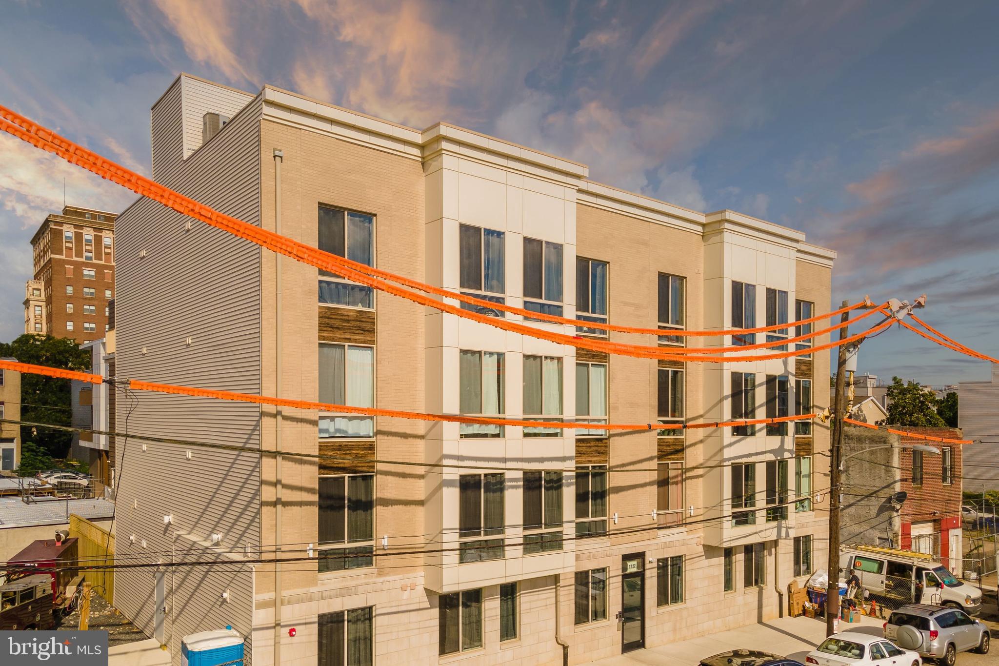 OLDE KENSINGTON - Residential Lease