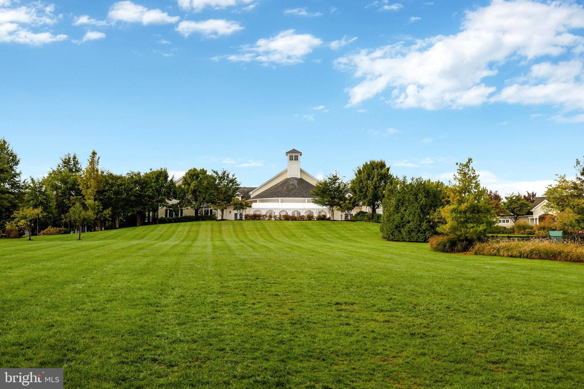 23052 SUNBURY STREET