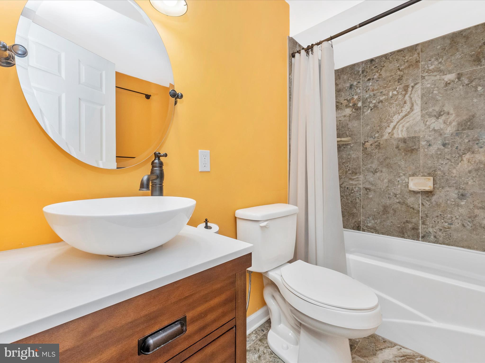 VILLAGES OF URBANA - Residential