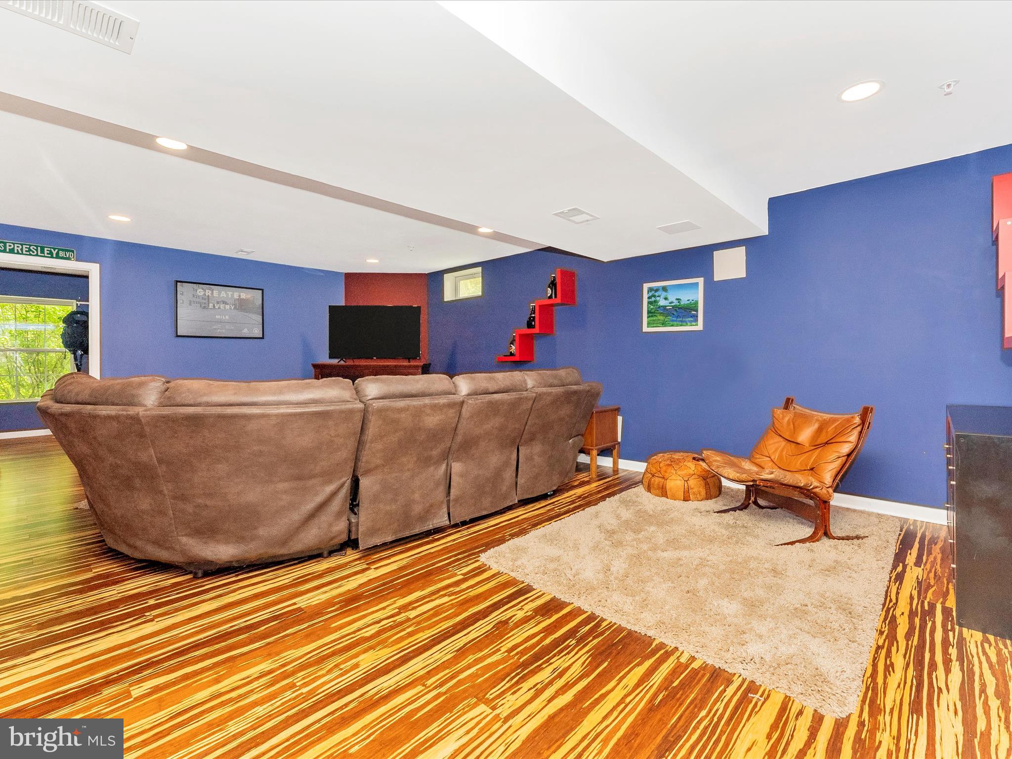 VILLAGES OF URBANA - Residential