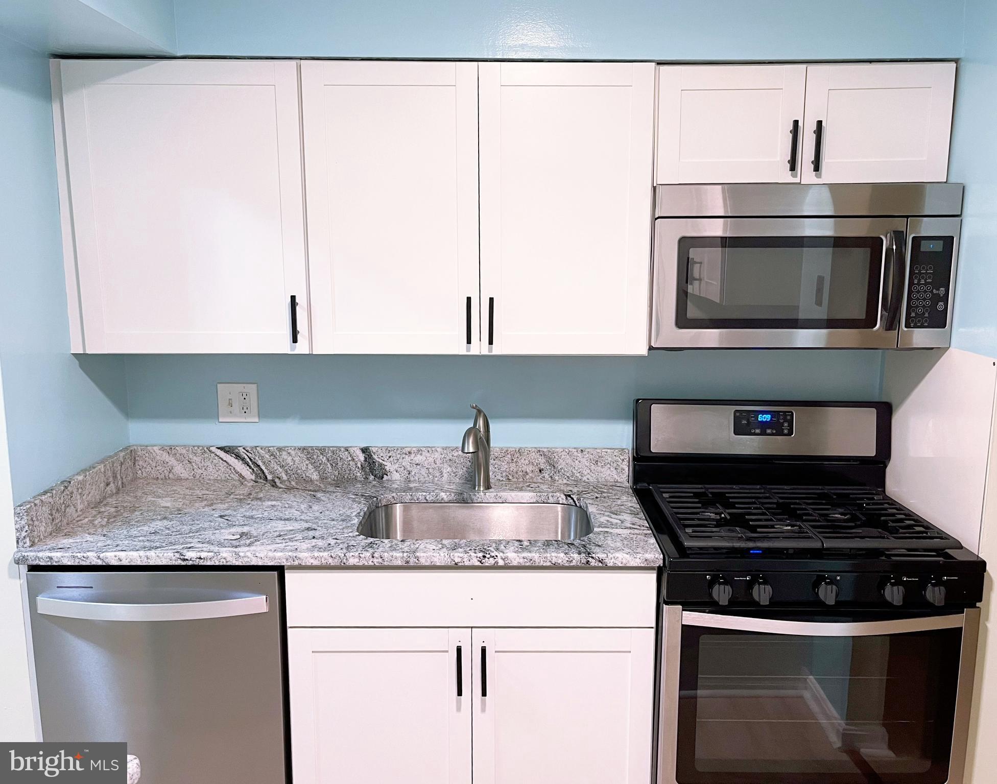 TREOVER CONDOMINIUM - Residential