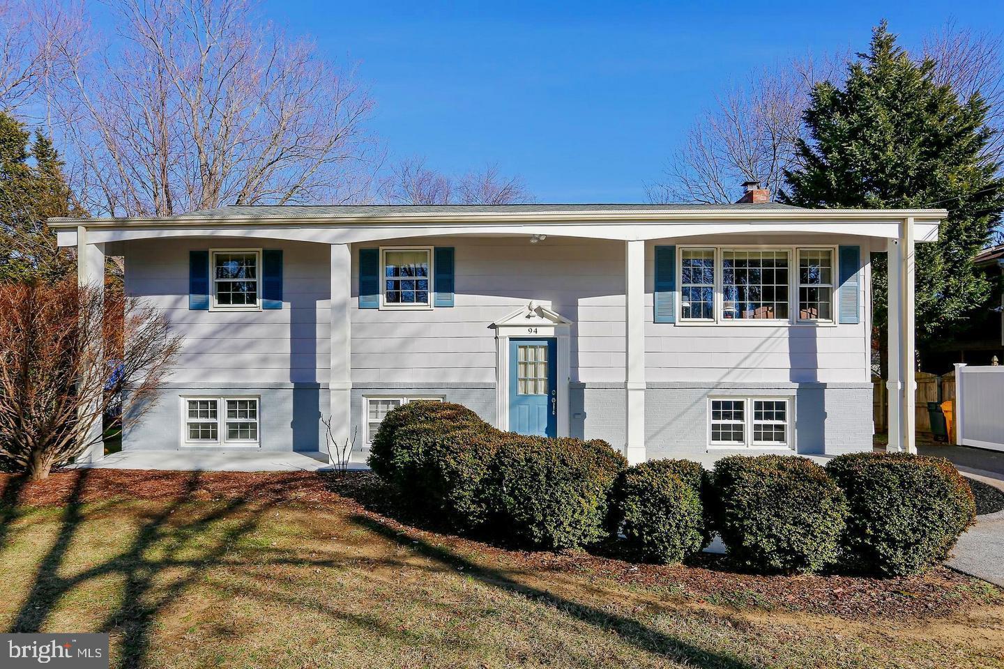 HILLSMERE SHORES - Residential