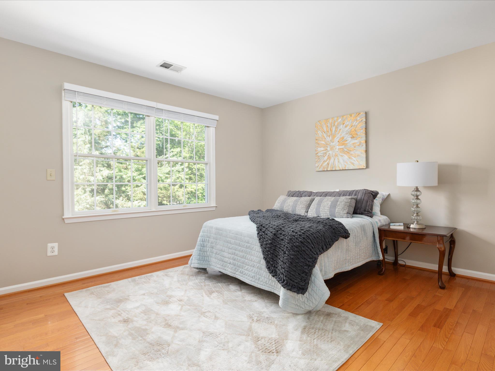 FAIR OAKS CHASE - Residential