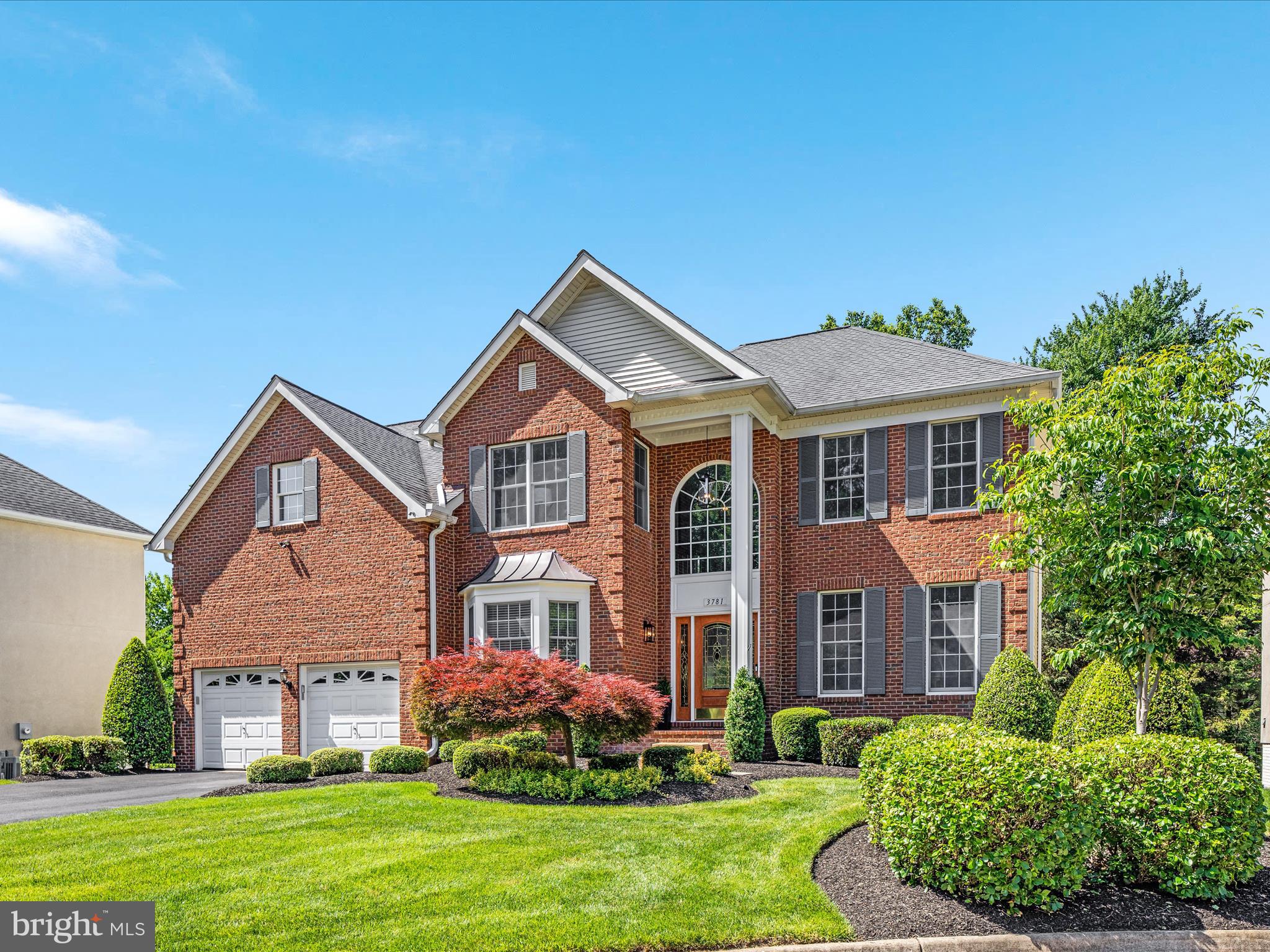 FAIR OAKS CHASE - Residential