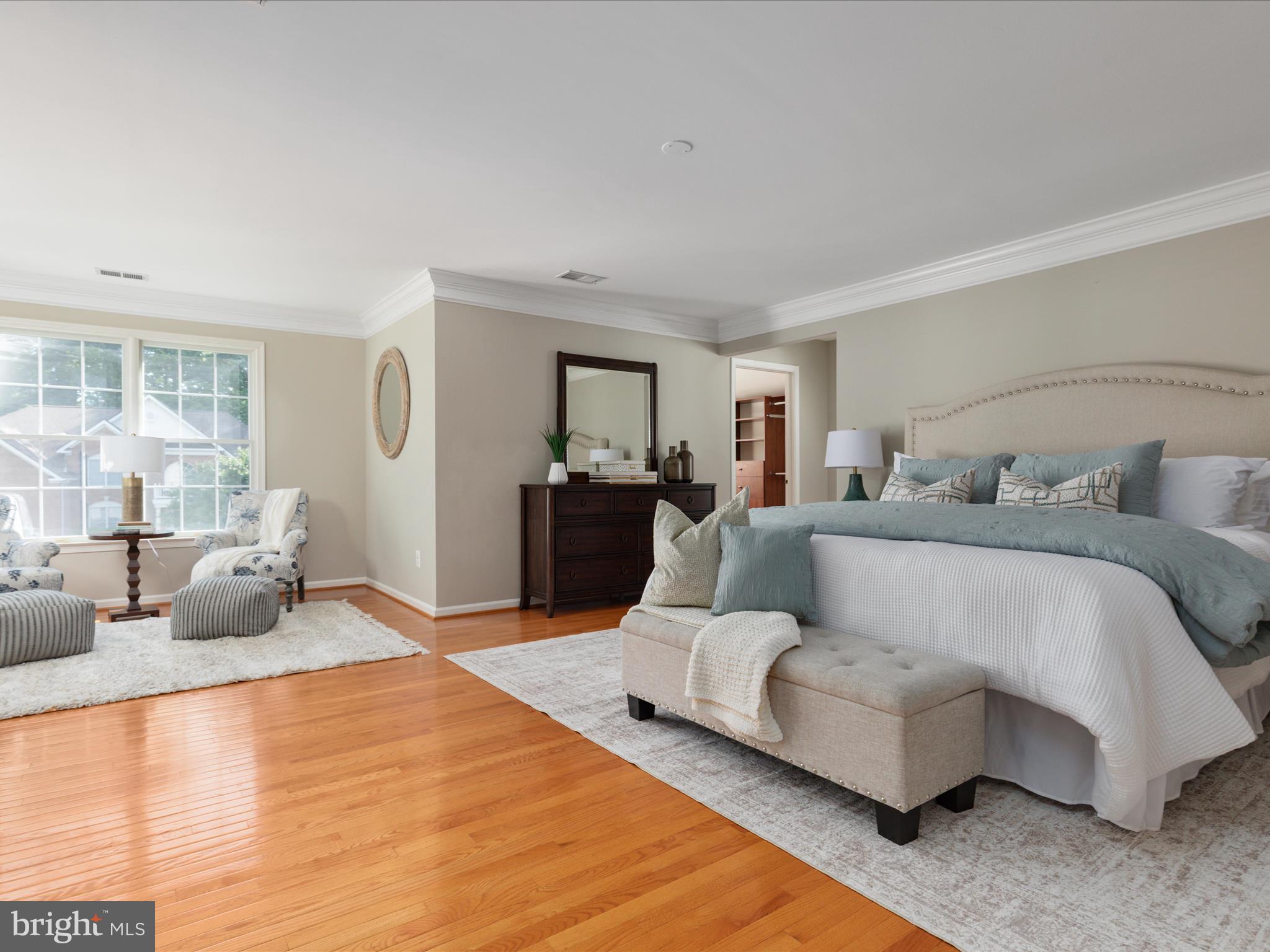 FAIR OAKS CHASE - Residential