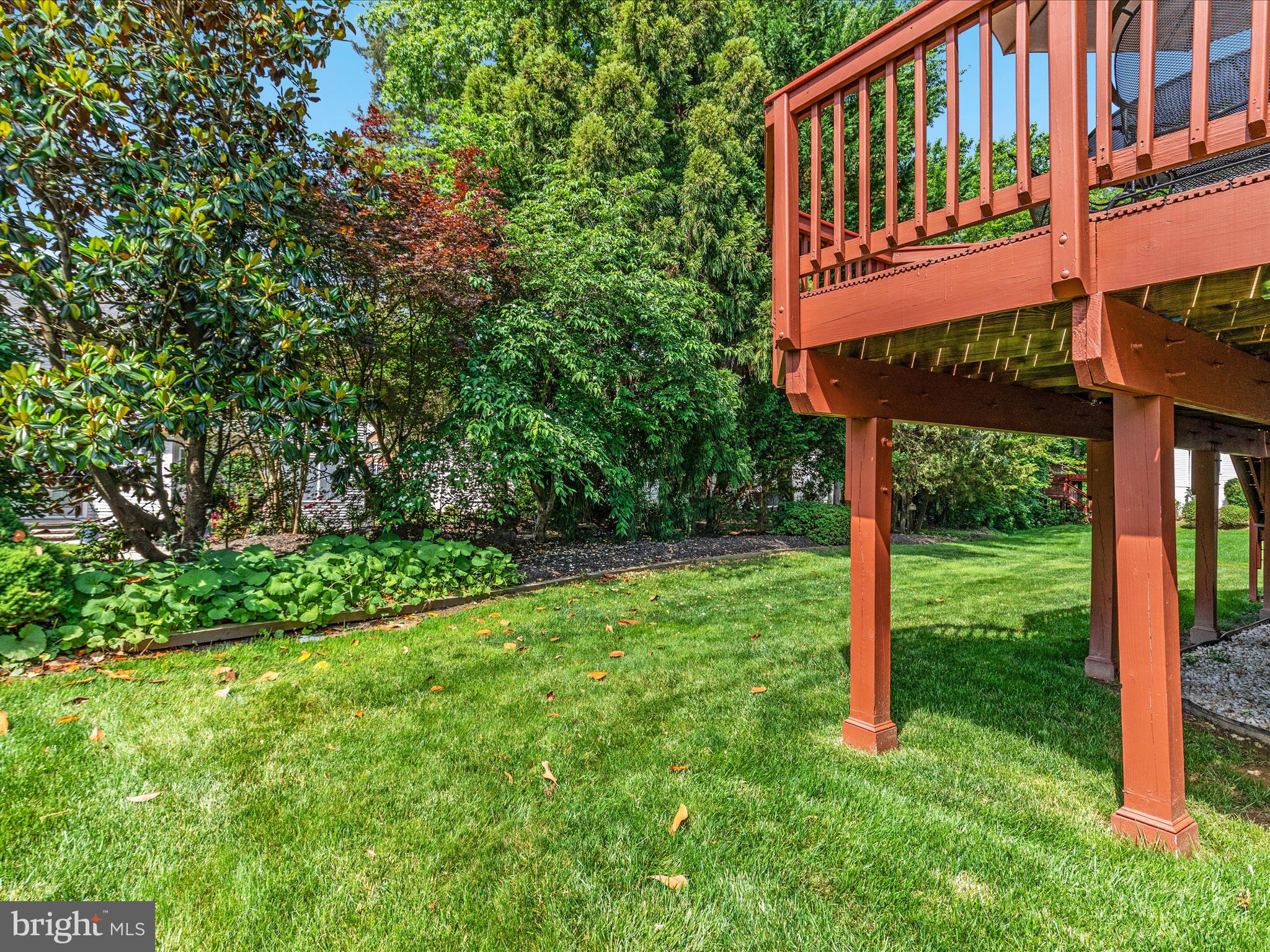 FAIR OAKS CHASE - Residential