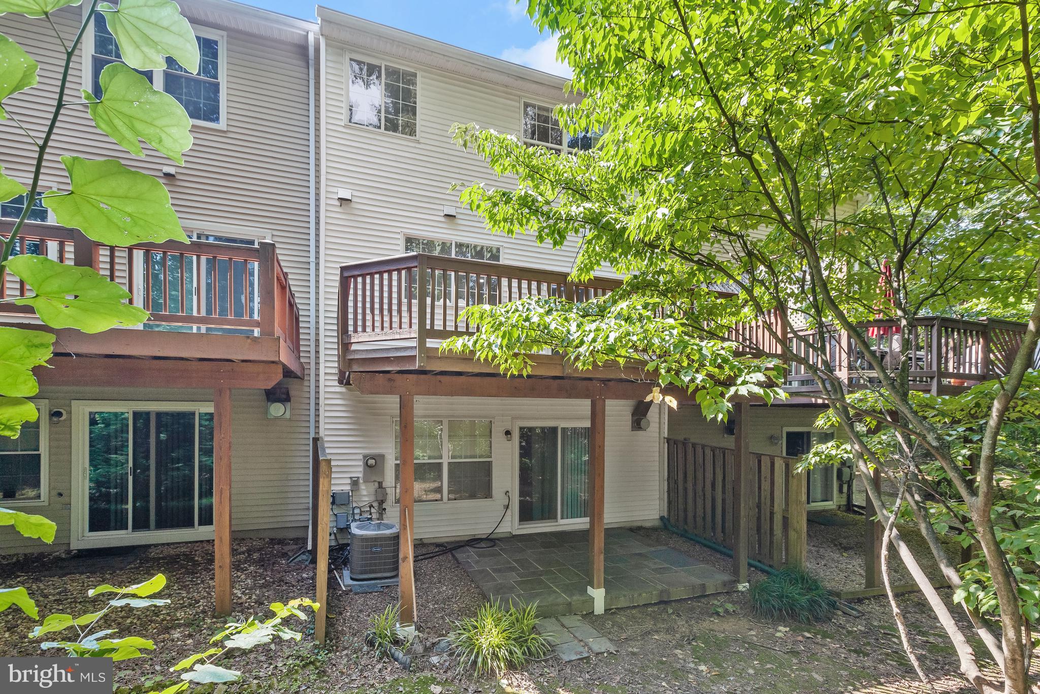 FAIRFAX RIDGE - Residential