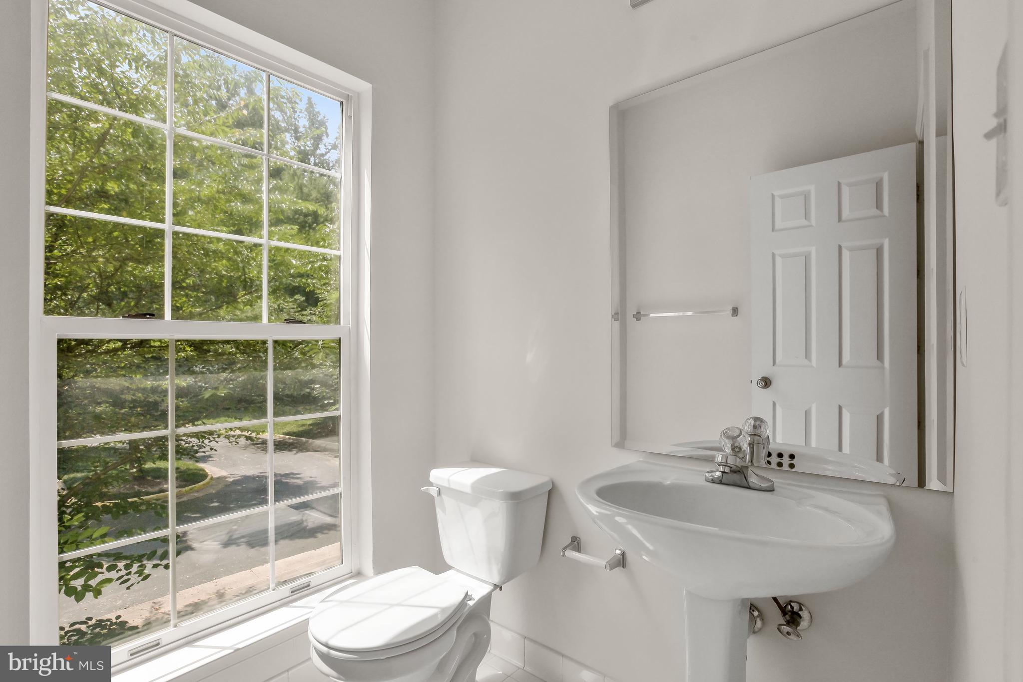 FAIRFAX RIDGE - Residential