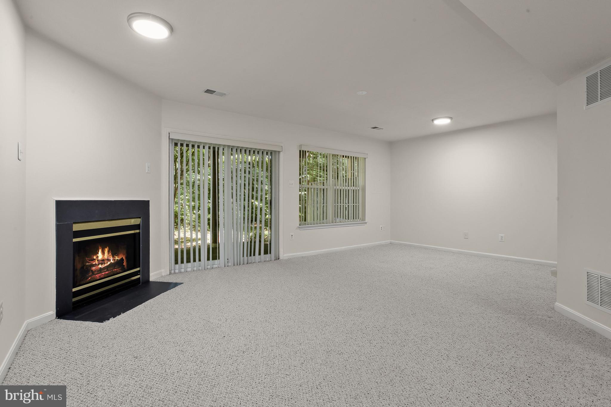 FAIRFAX RIDGE - Residential