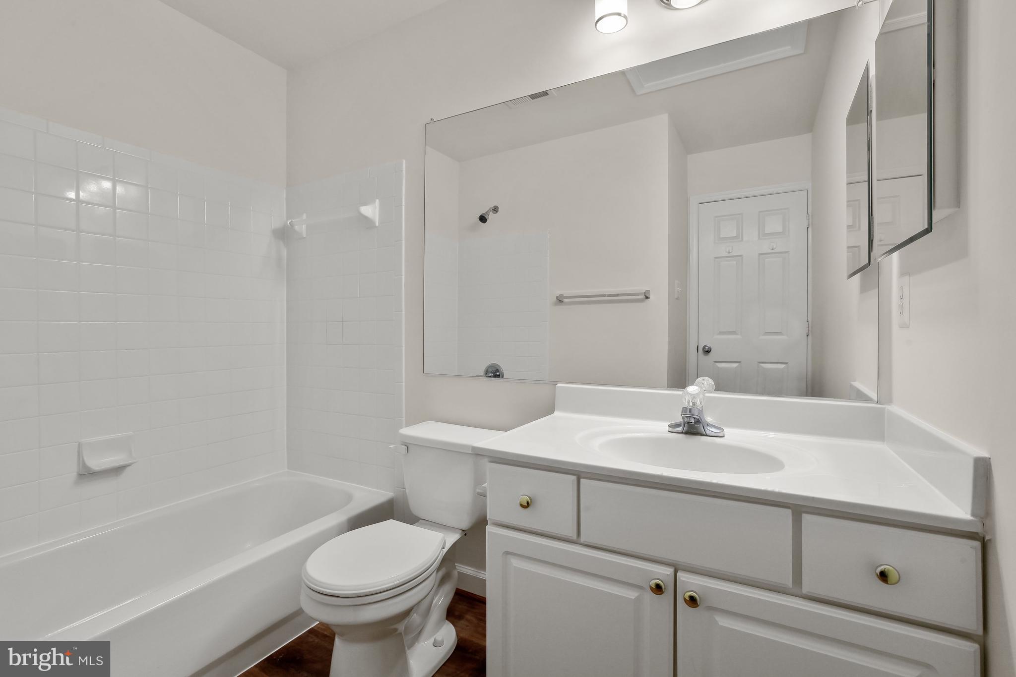 FAIRFAX RIDGE - Residential