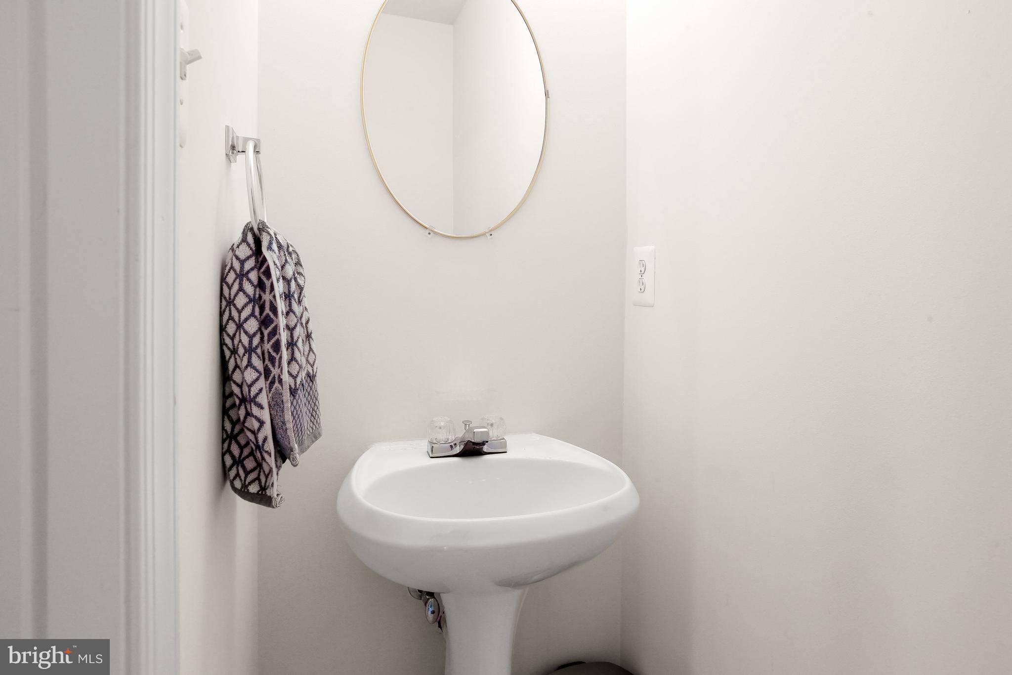 FAIRFAX RIDGE - Residential