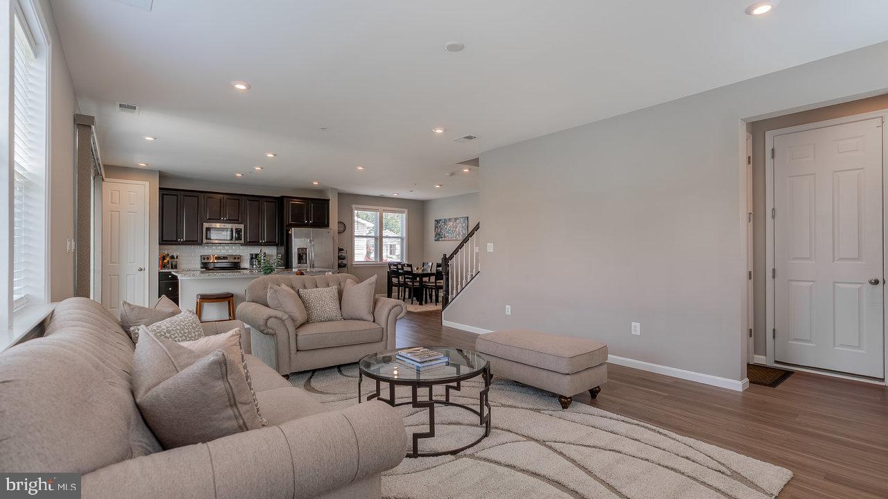 HAGERS CROSSING - Residential