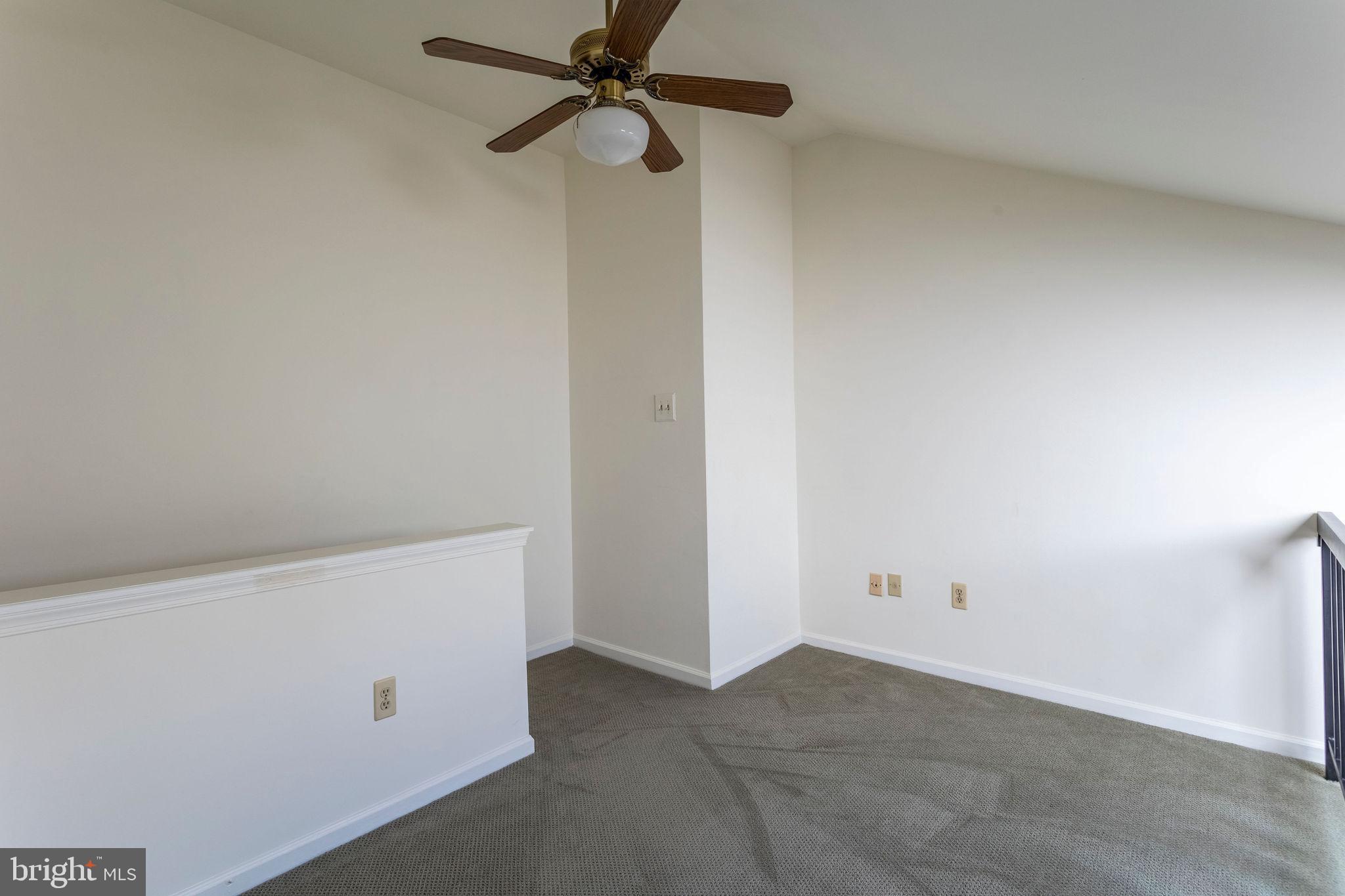 EAGLES RIDGE - Residential