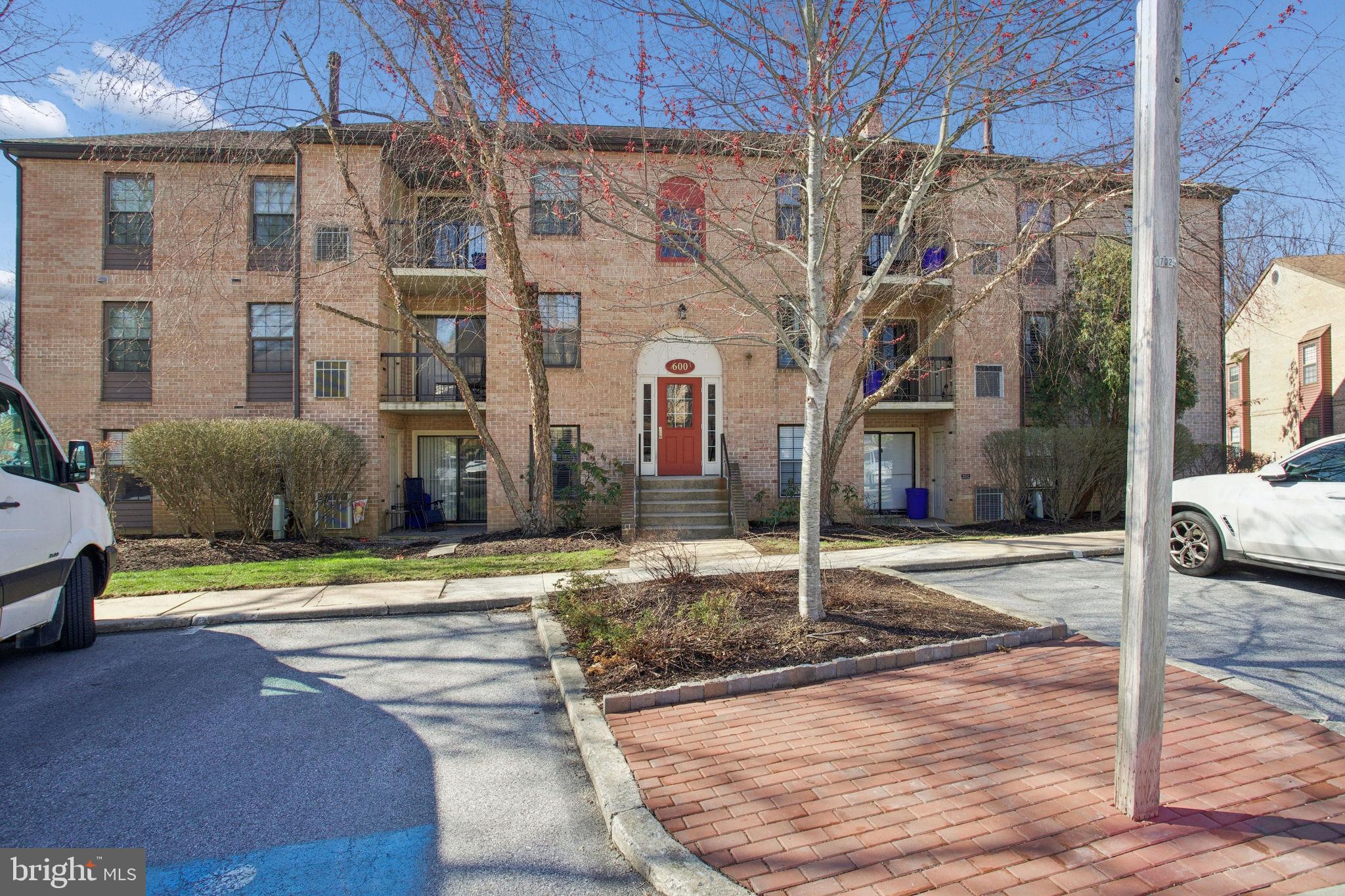 EAGLES RIDGE - Residential