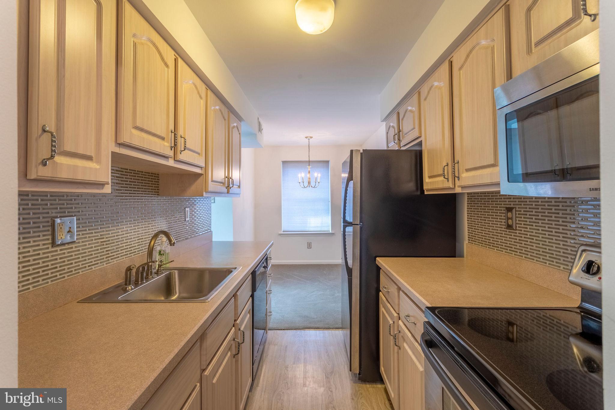 EAGLES RIDGE - Residential