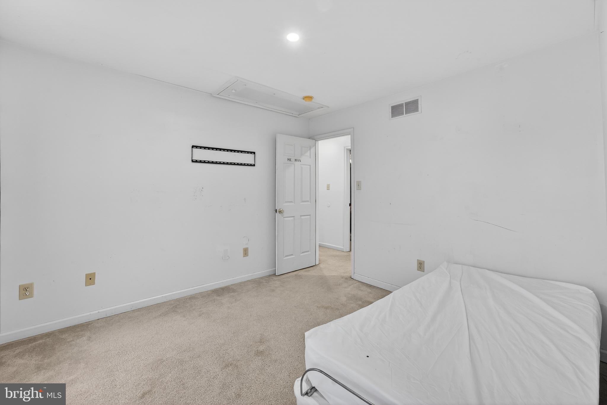 CHIMNEY HILL - Residential