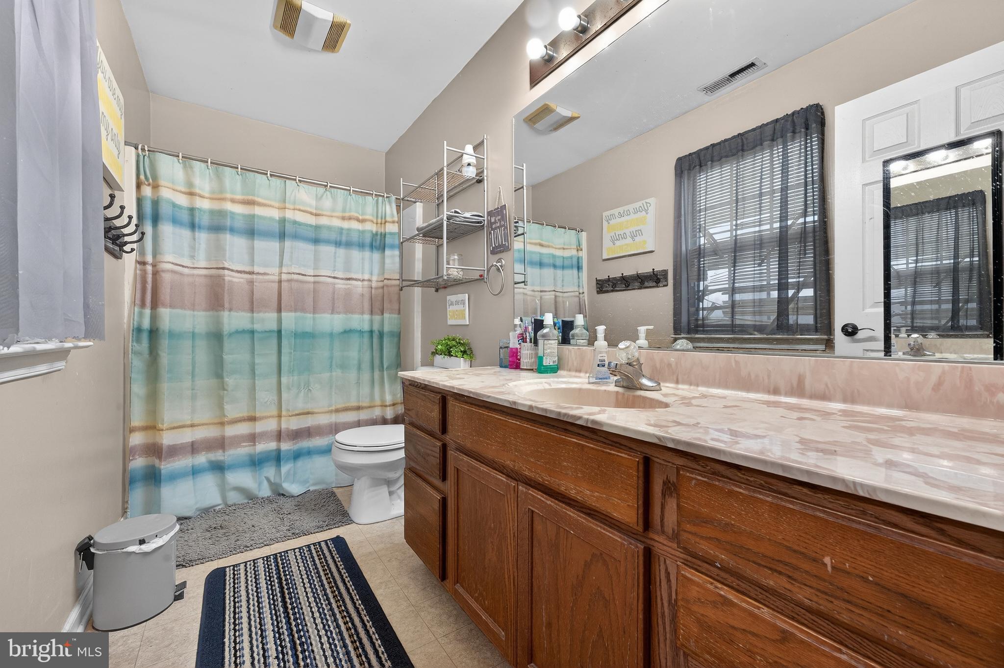 CHIMNEY HILL - Residential