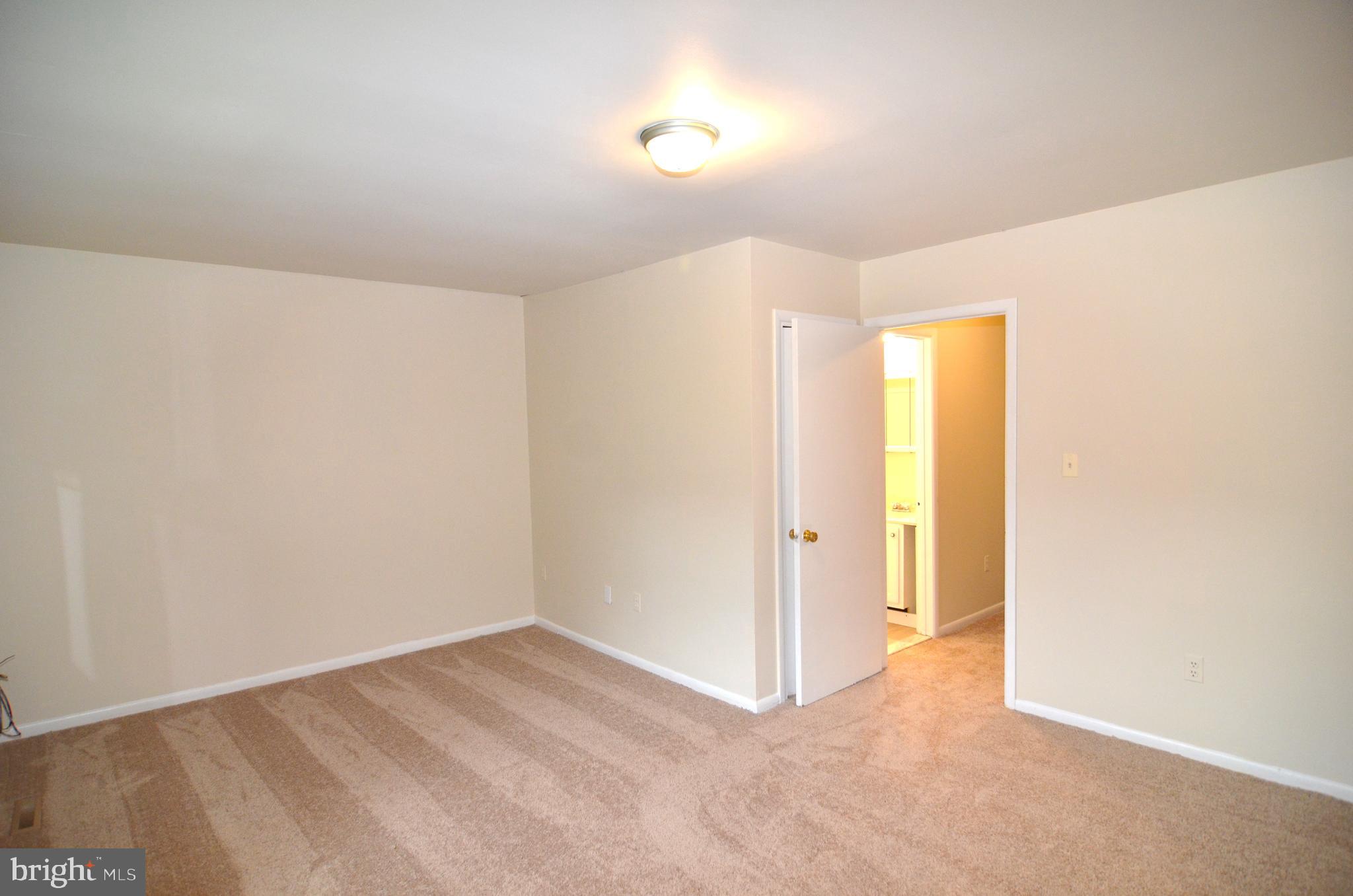 COLONY SQUARE - Residential Lease