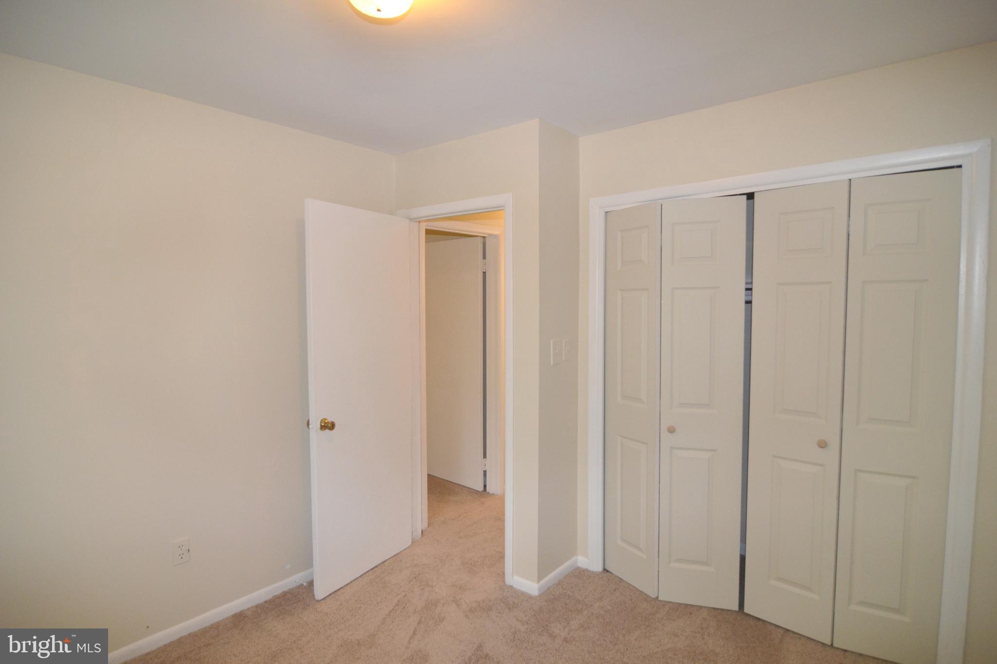 COLONY SQUARE - Residential Lease