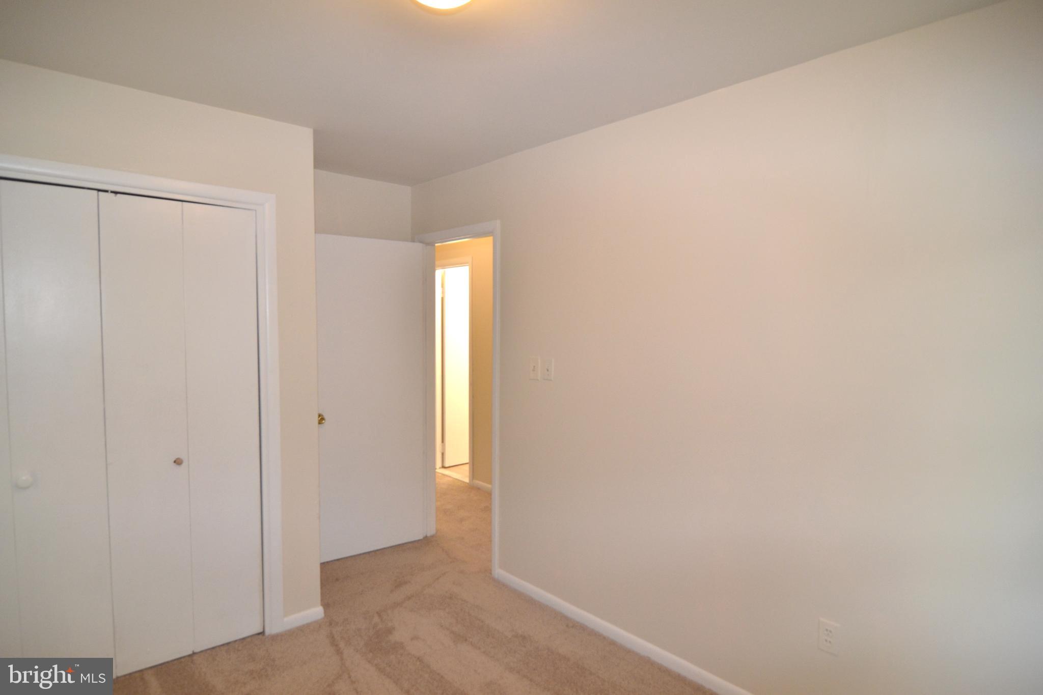 COLONY SQUARE - Residential Lease