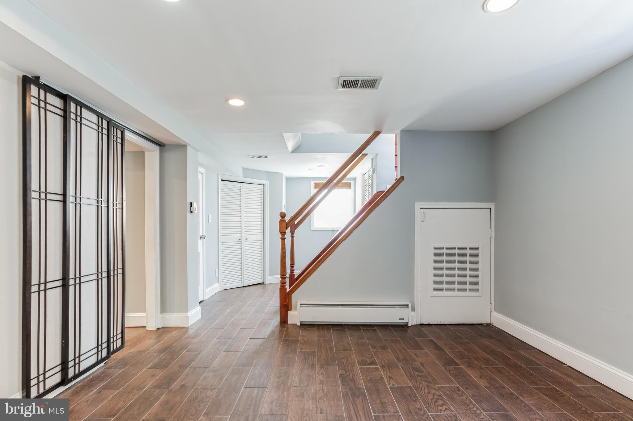 BARCROFT FOREST - Residential Lease