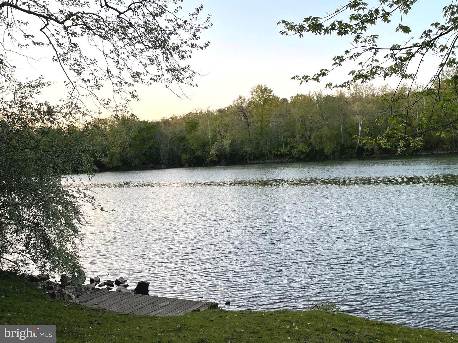 POTOMAC RIVER FARMS - Residential