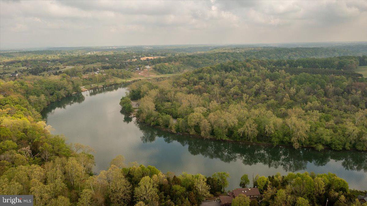 POTOMAC RIVER FARMS - Residential