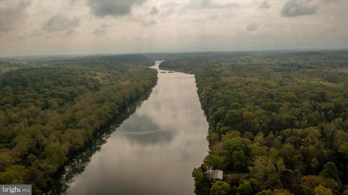 POTOMAC RIVER FARMS - Residential