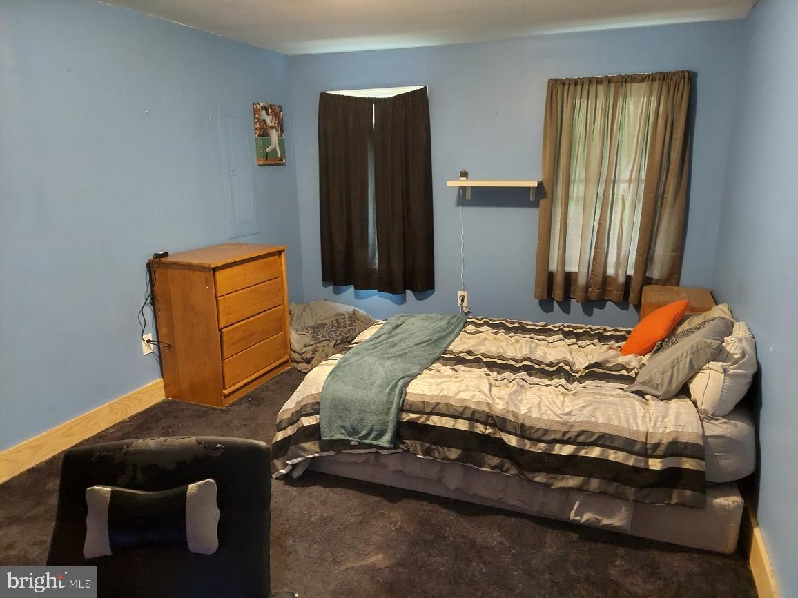 POTOMAC RIVER FARMS - Residential