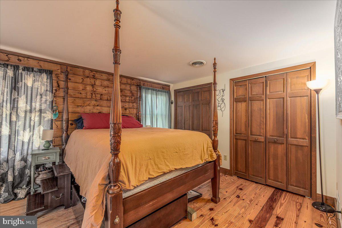 POTOMAC RIVER FARMS - Residential