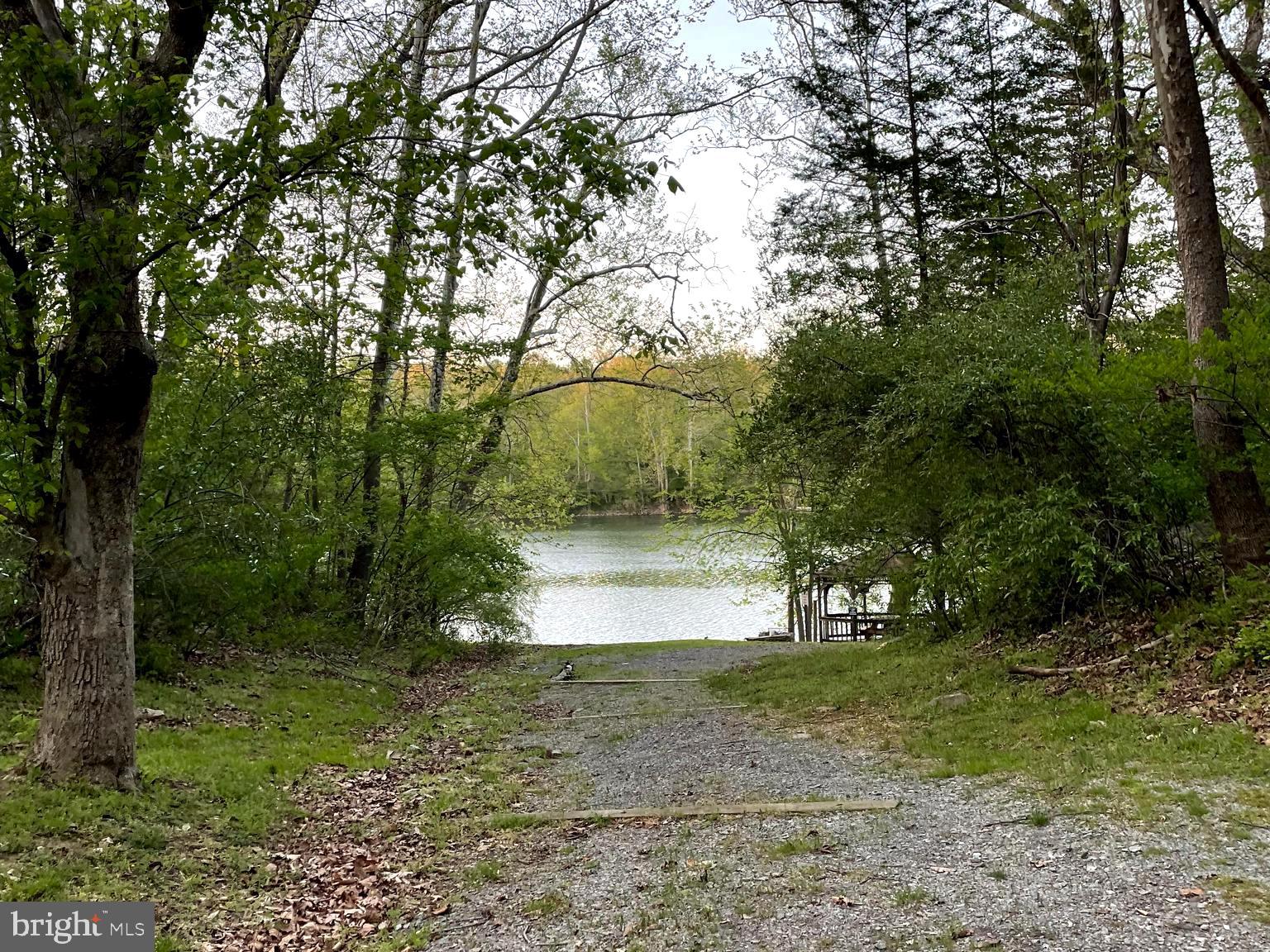 POTOMAC RIVER FARMS - Residential