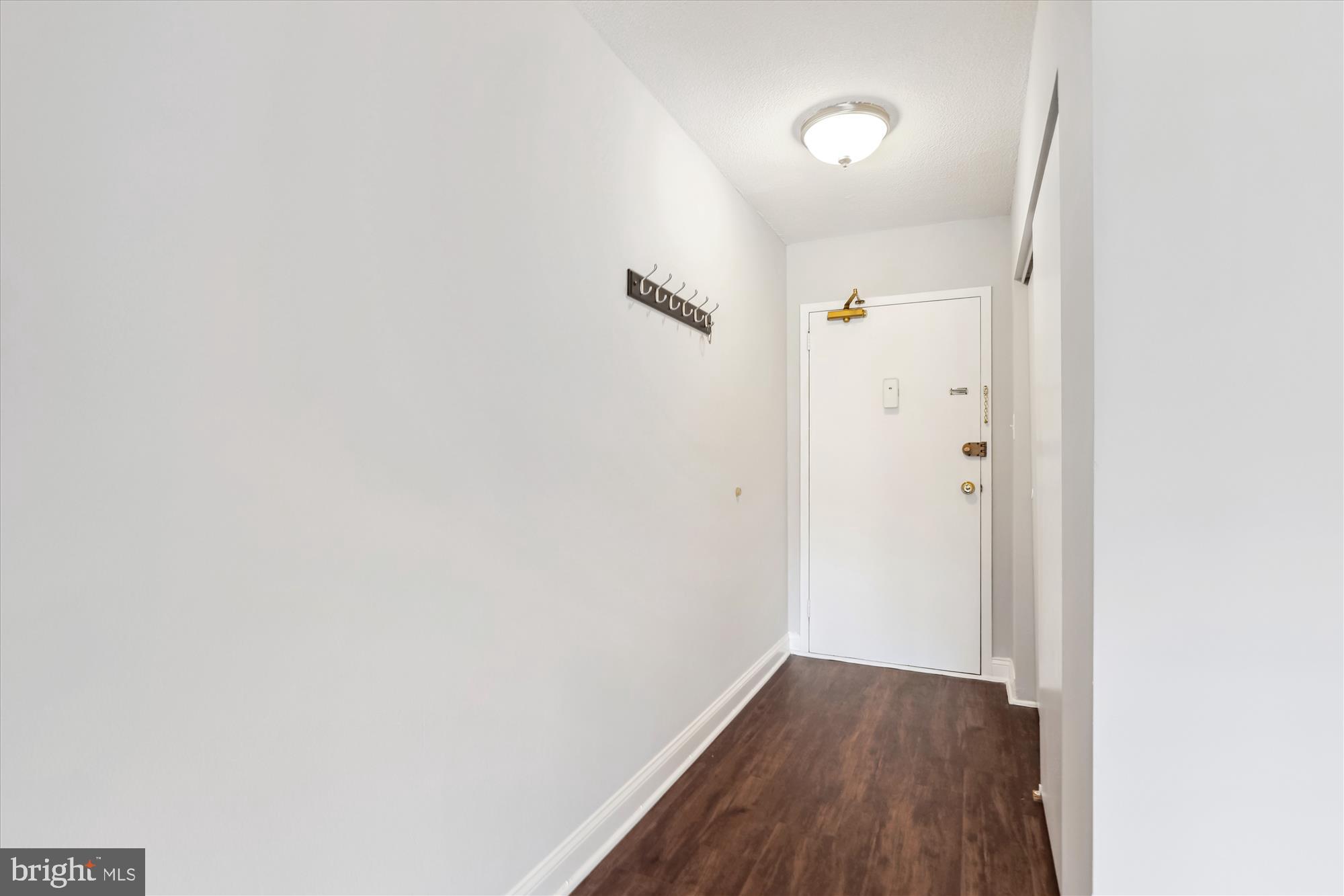 HORIZON HOUSE - Residential Lease