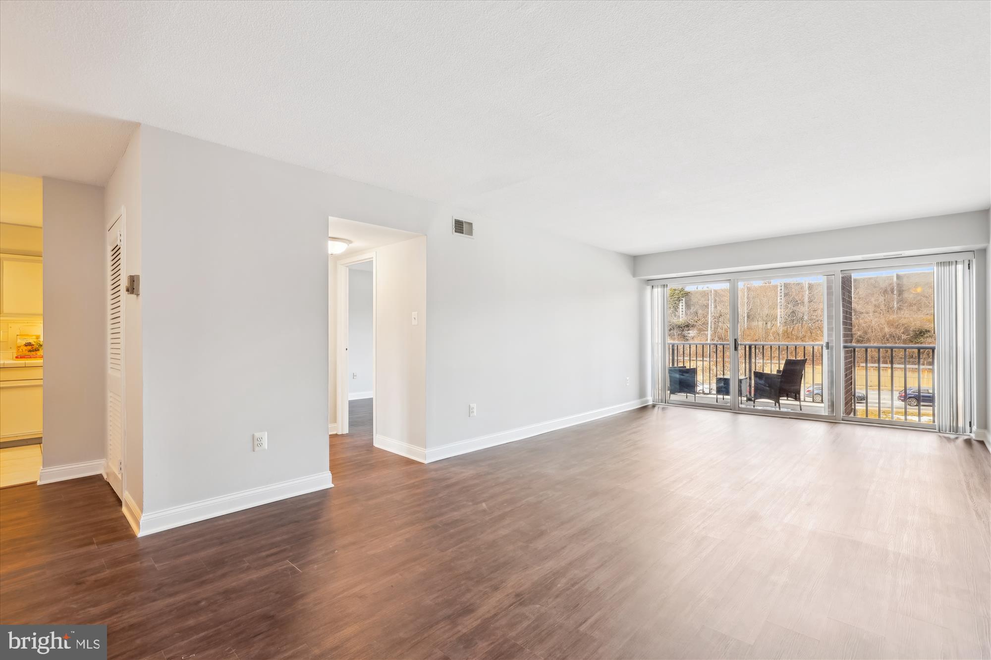 HORIZON HOUSE - Residential Lease