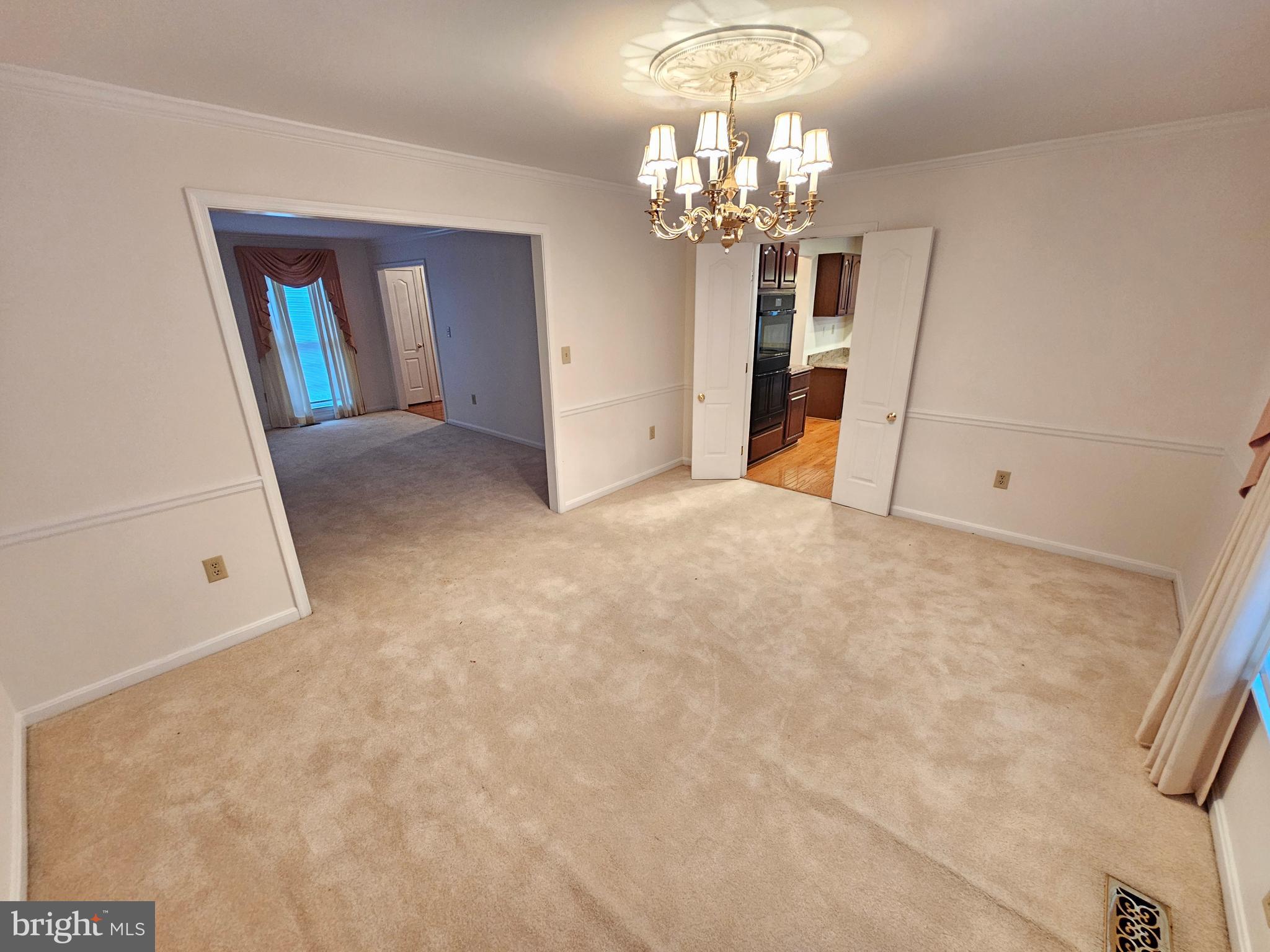 DORAL - Residential Lease