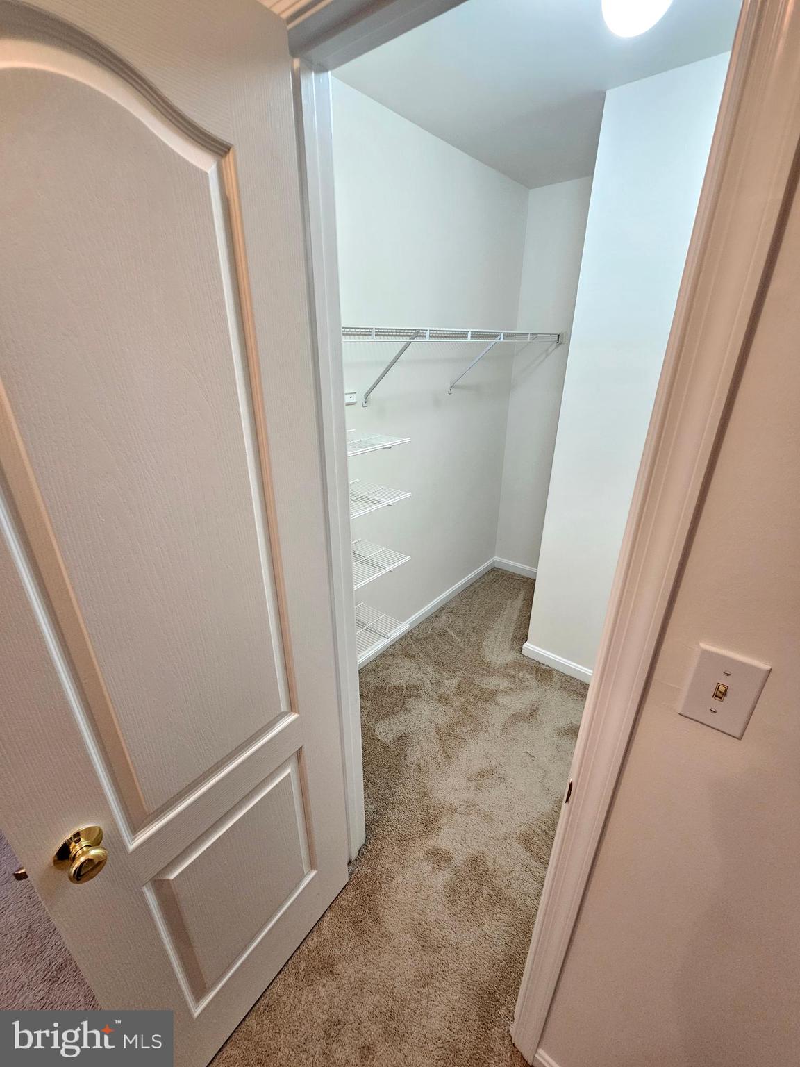 DORAL - Residential Lease