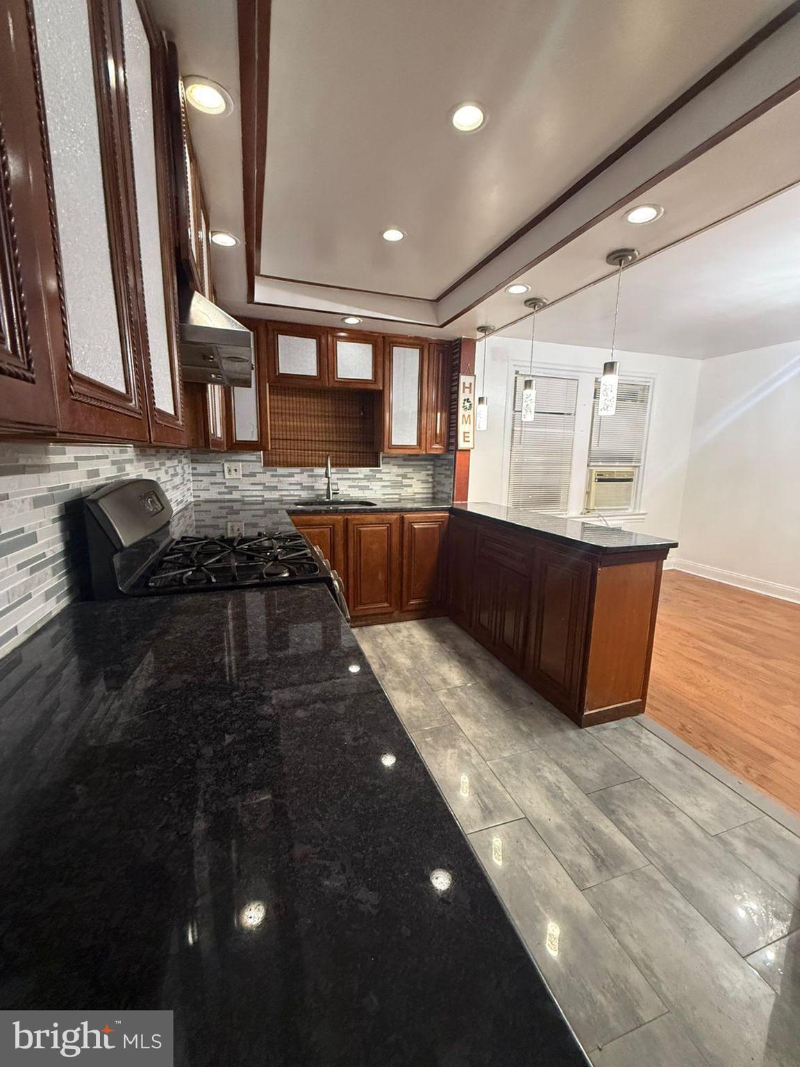 CASTOR GARDENS - Residential