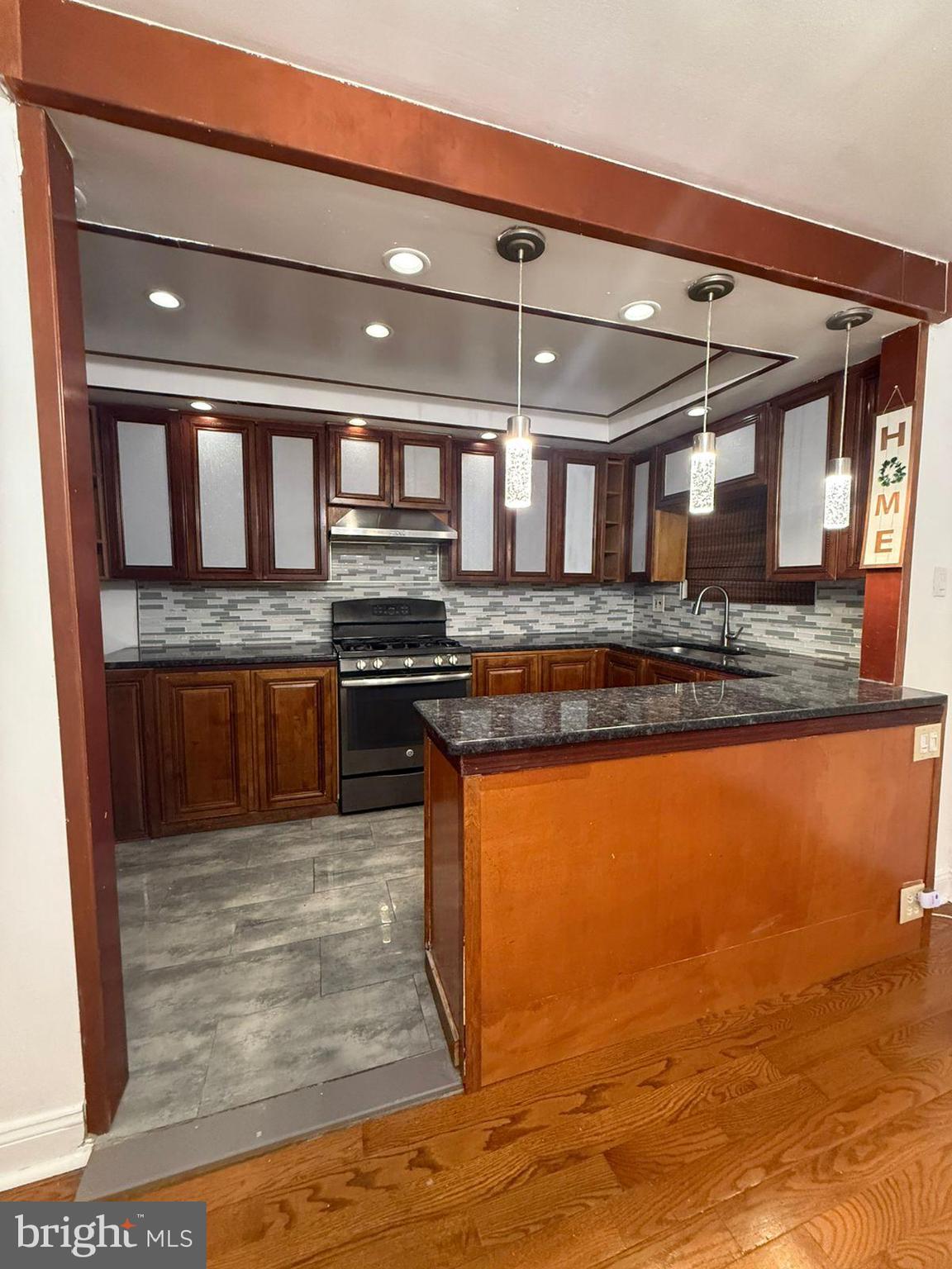 CASTOR GARDENS - Residential