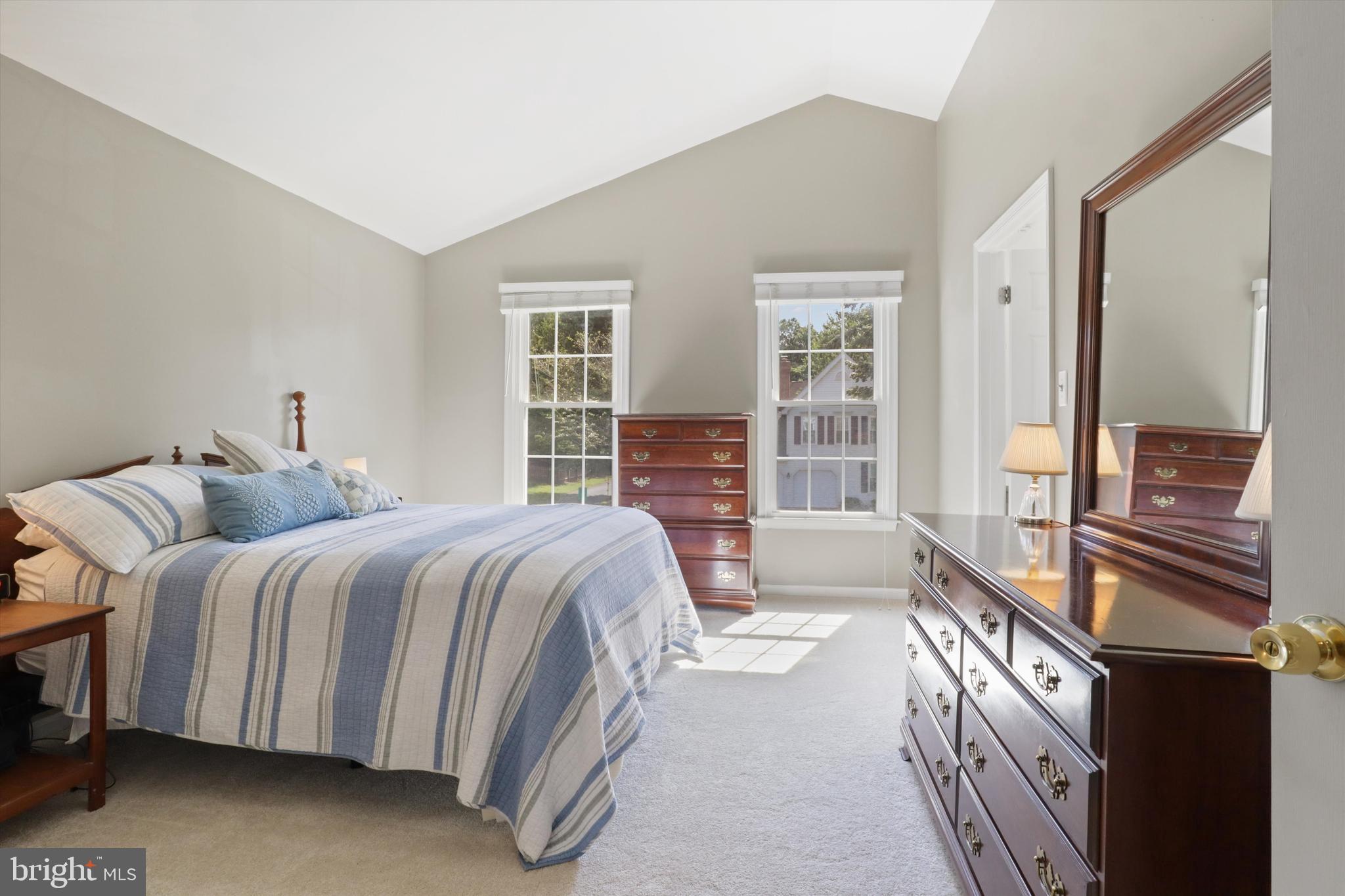 SEQUOIA FARMS - Residential