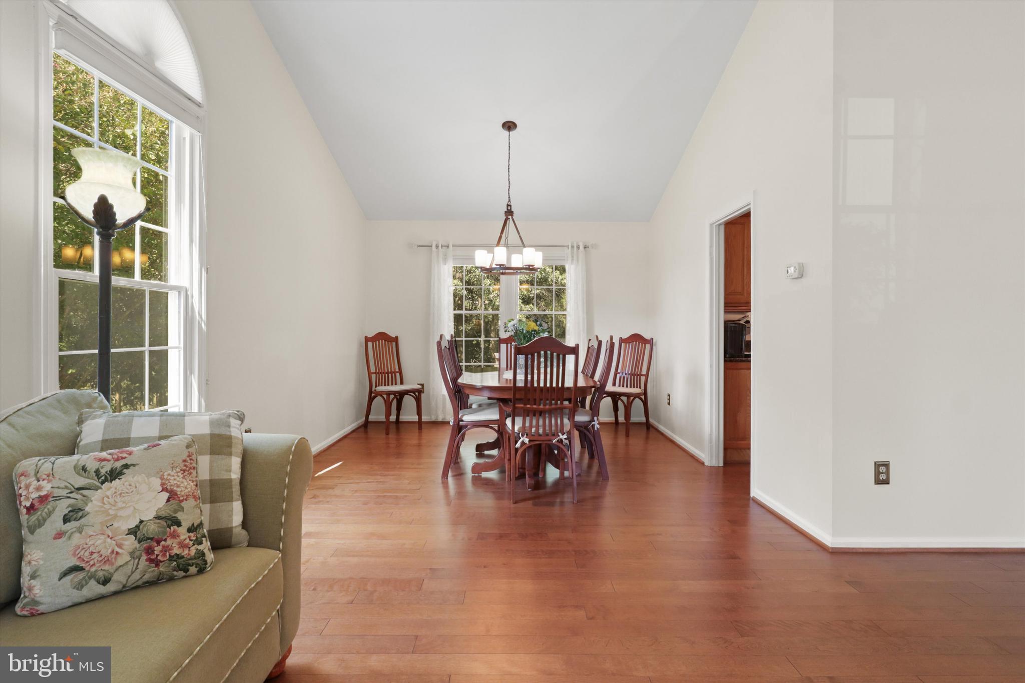 SEQUOIA FARMS - Residential