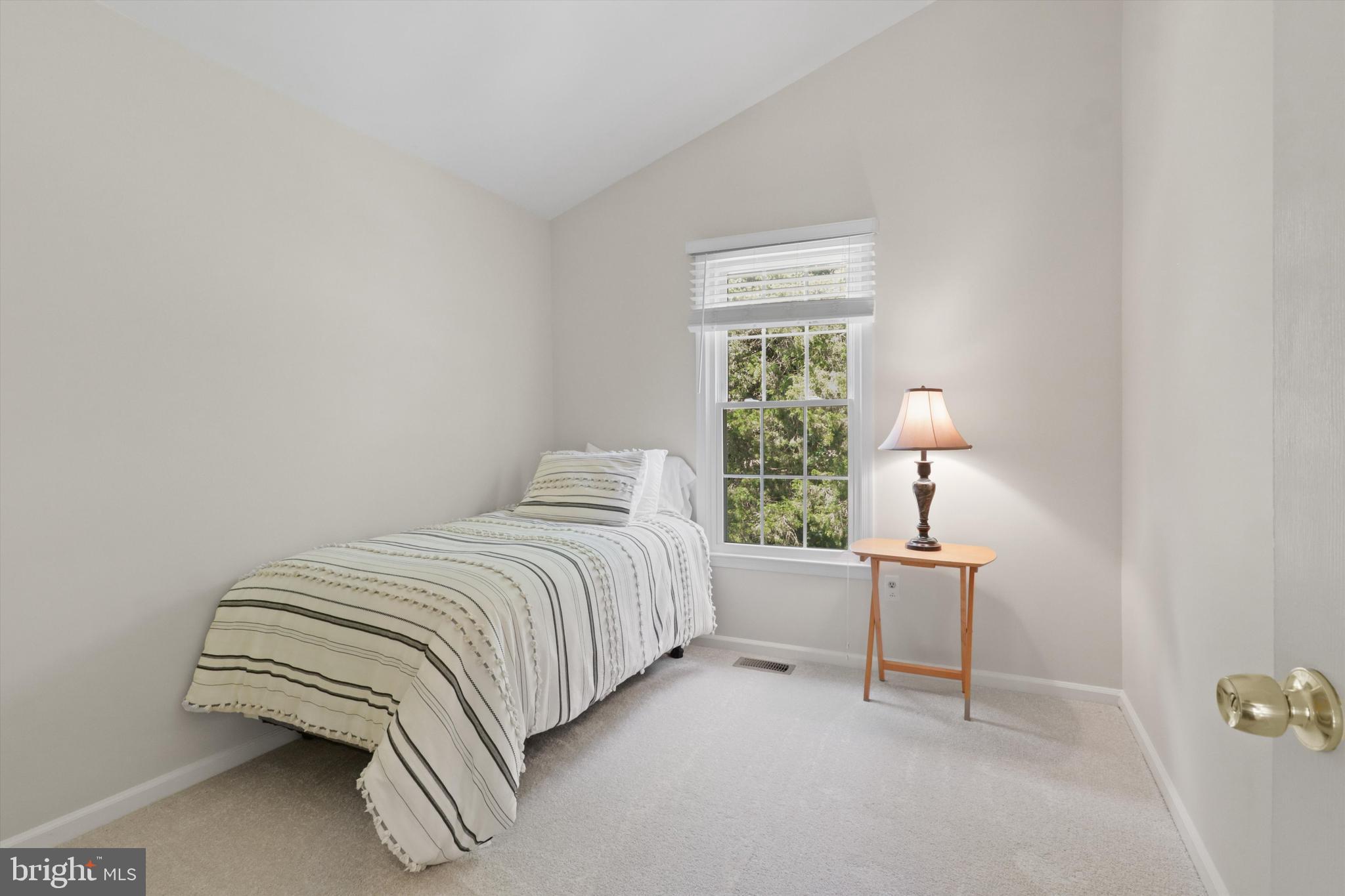 SEQUOIA FARMS - Residential