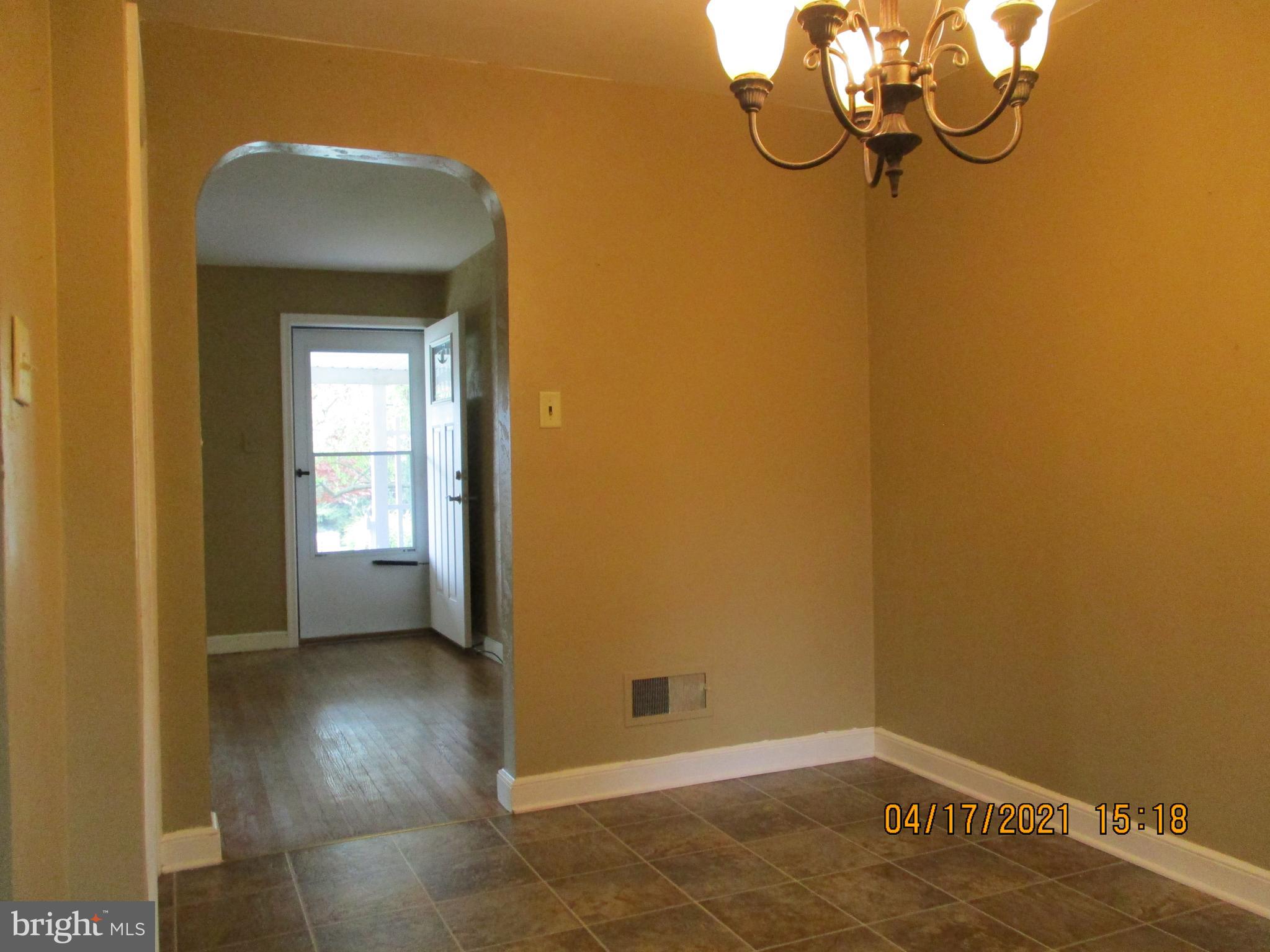 HILLCREST - Residential