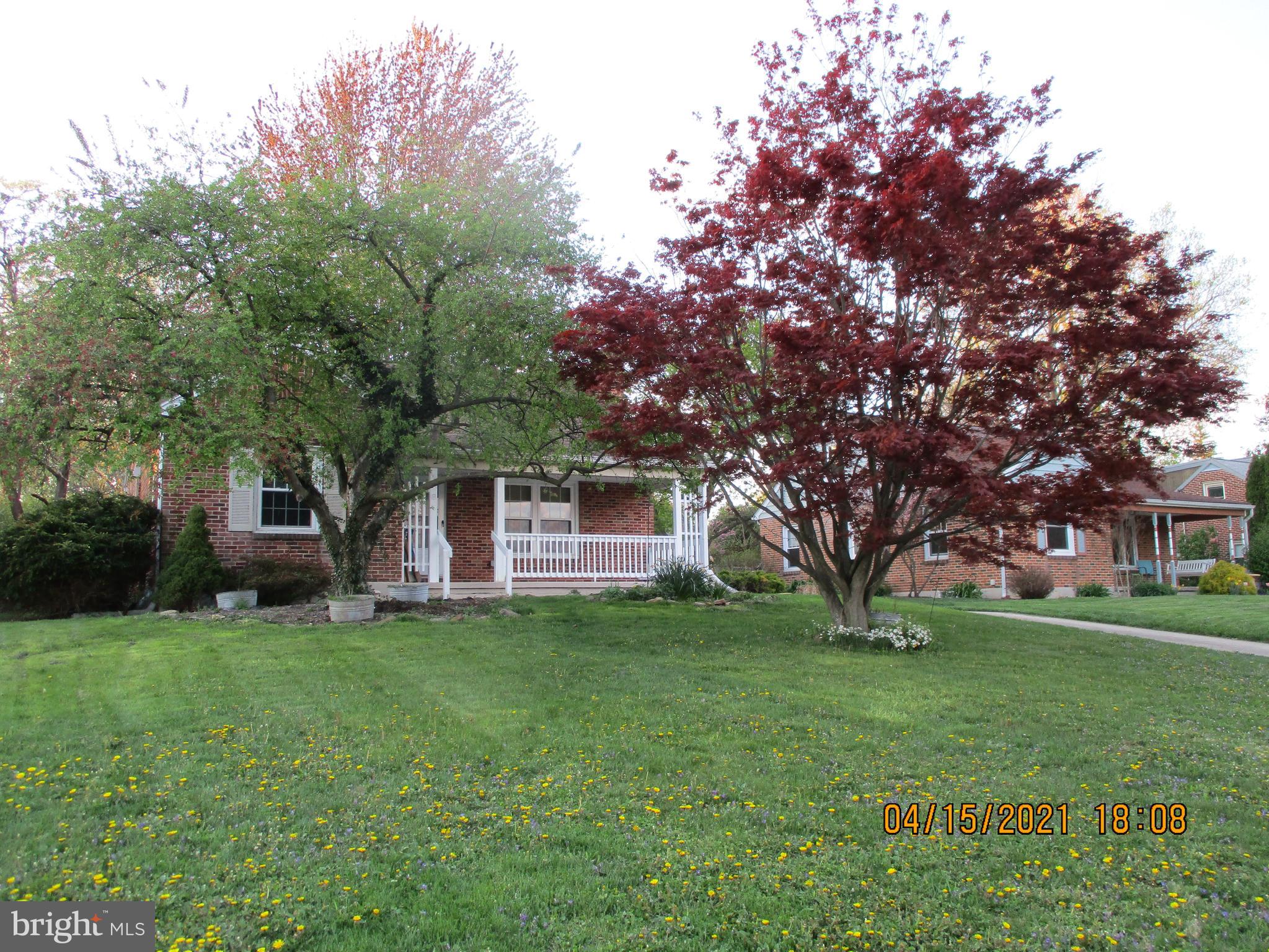 HILLCREST - Residential