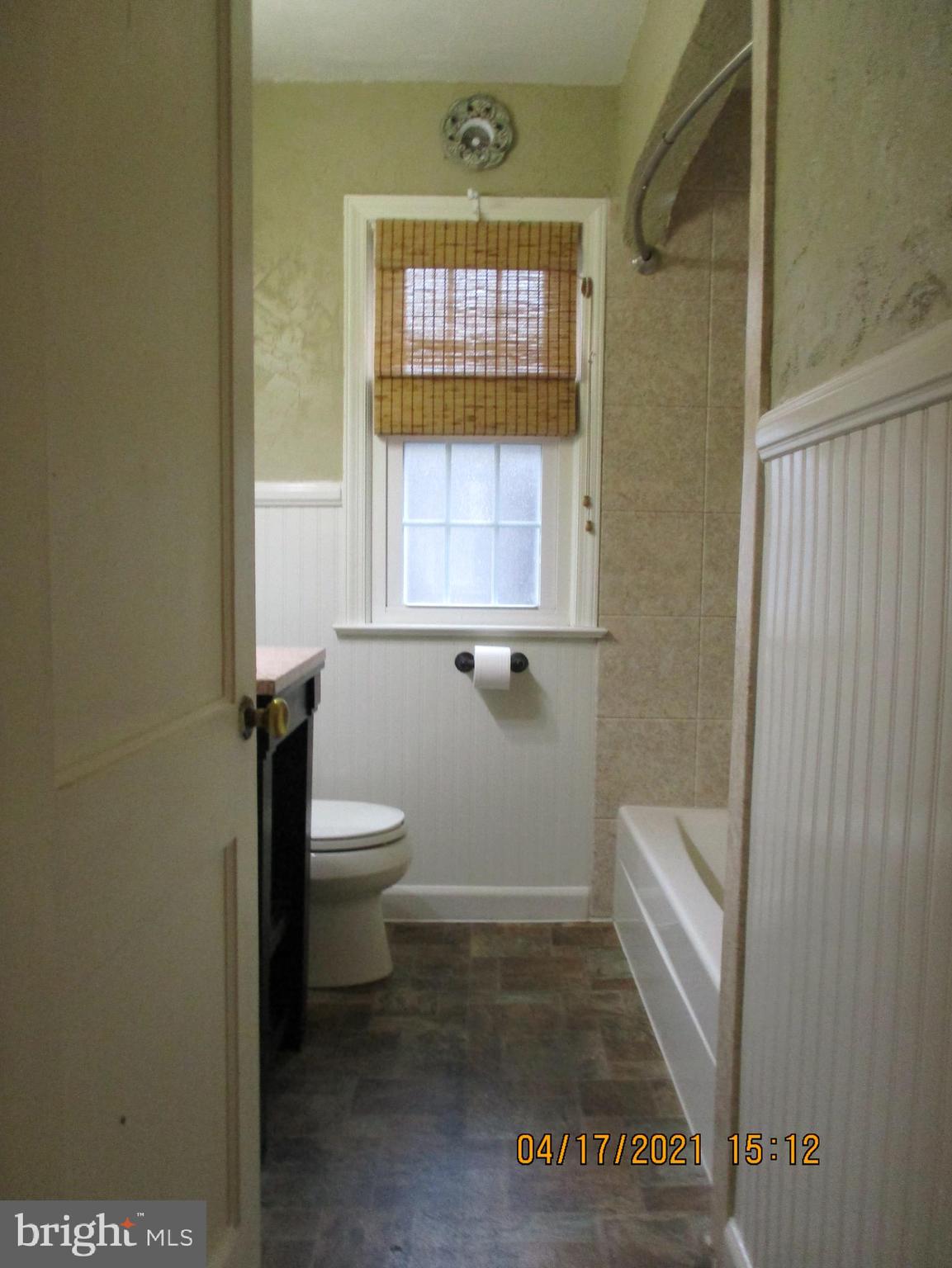 HILLCREST - Residential