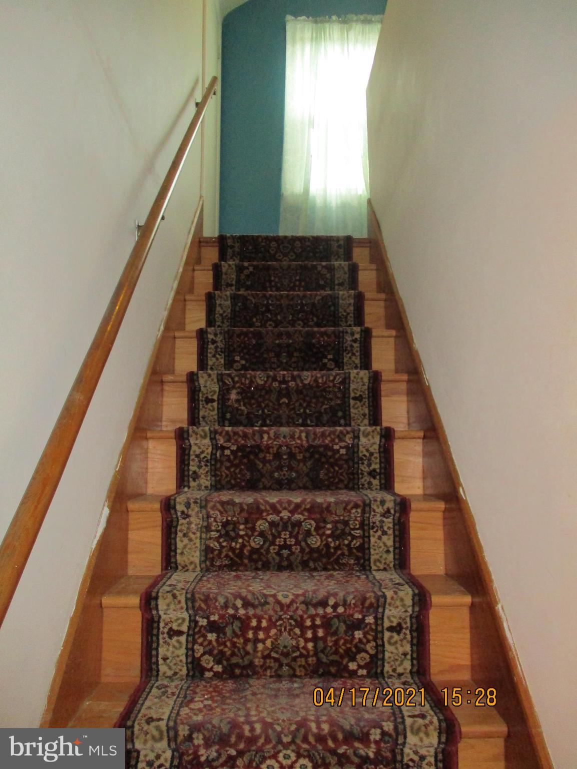 HILLCREST - Residential