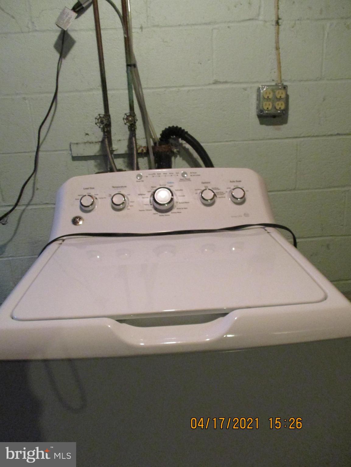 HILLCREST - Residential