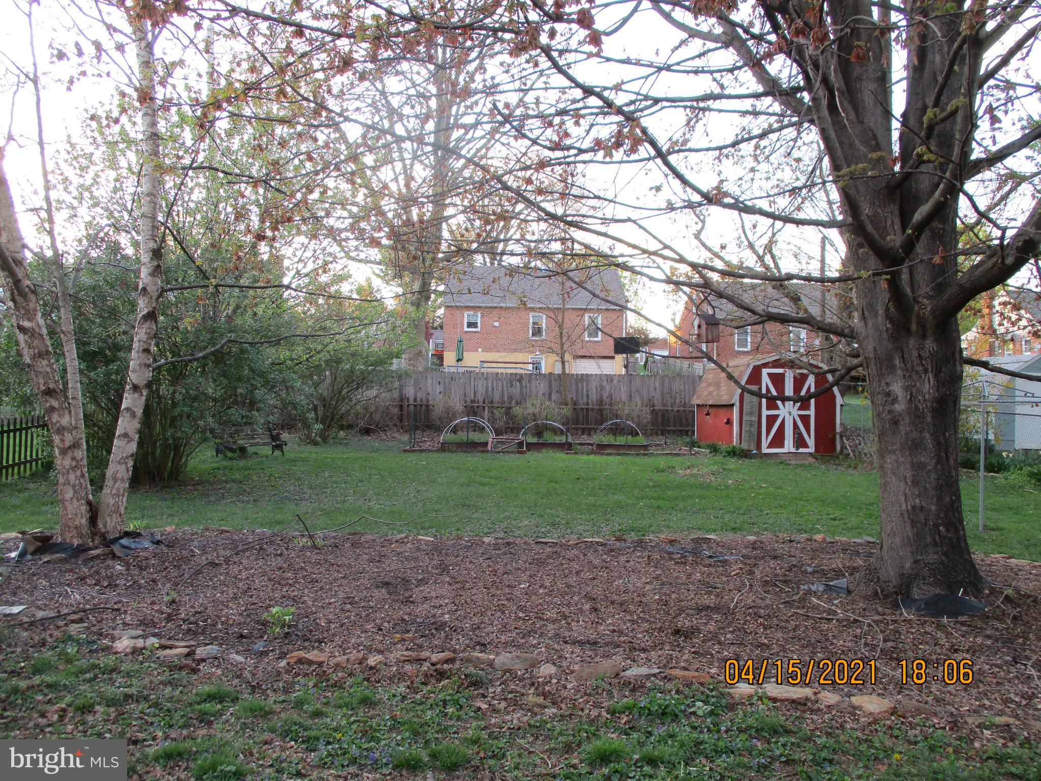 HILLCREST - Residential