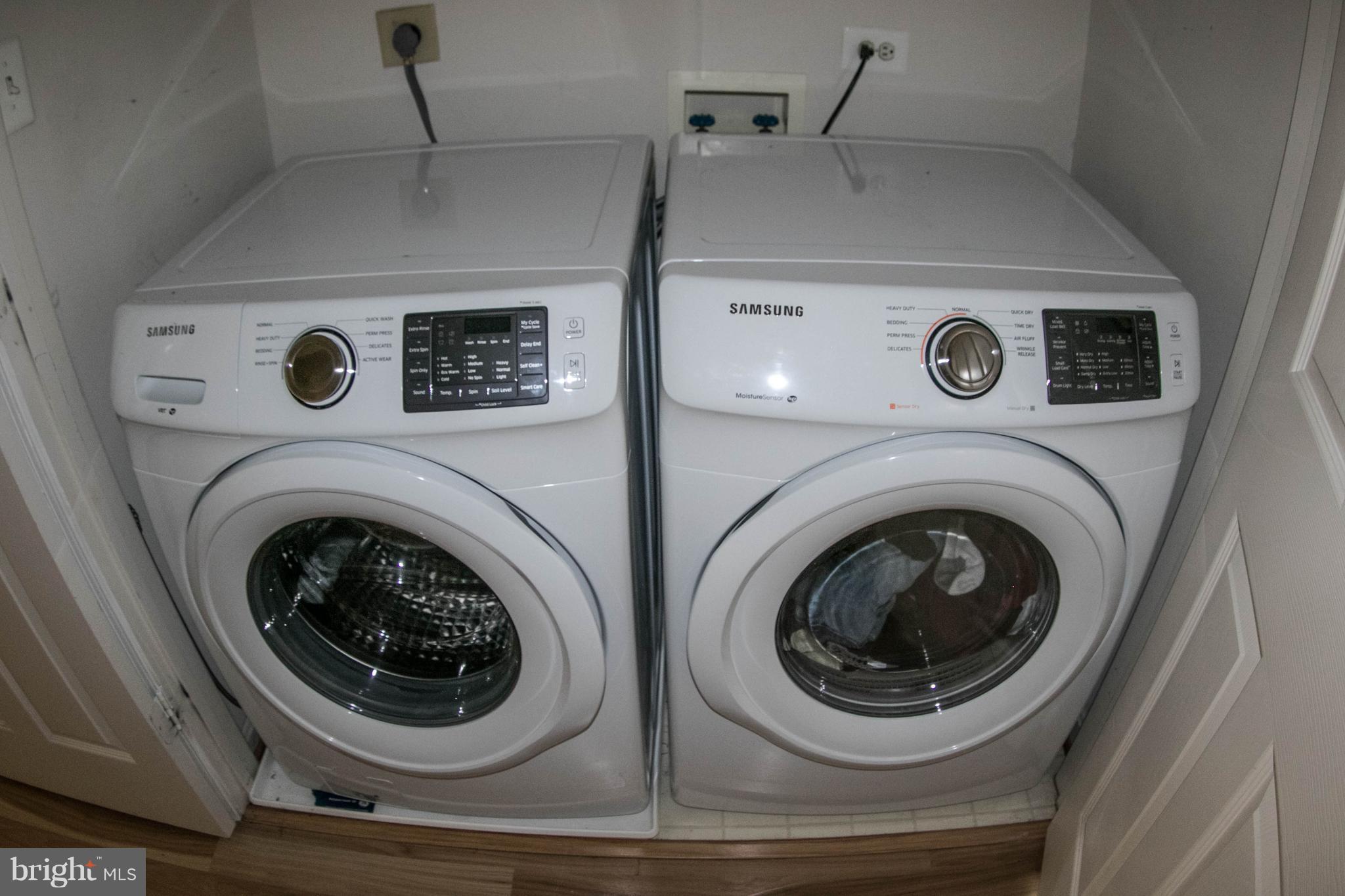 REGENTS WALK - Residential