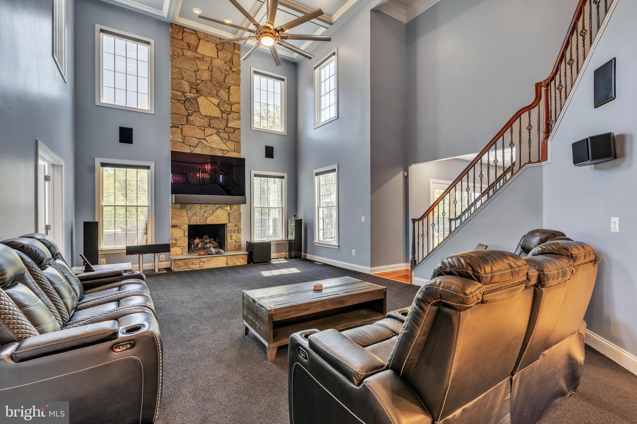 DOMINION VALLEY COUNTRY CLUB - Residential