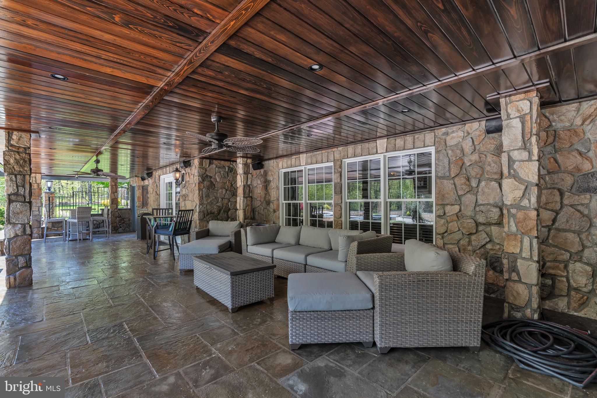 DOMINION VALLEY COUNTRY CLUB - Residential